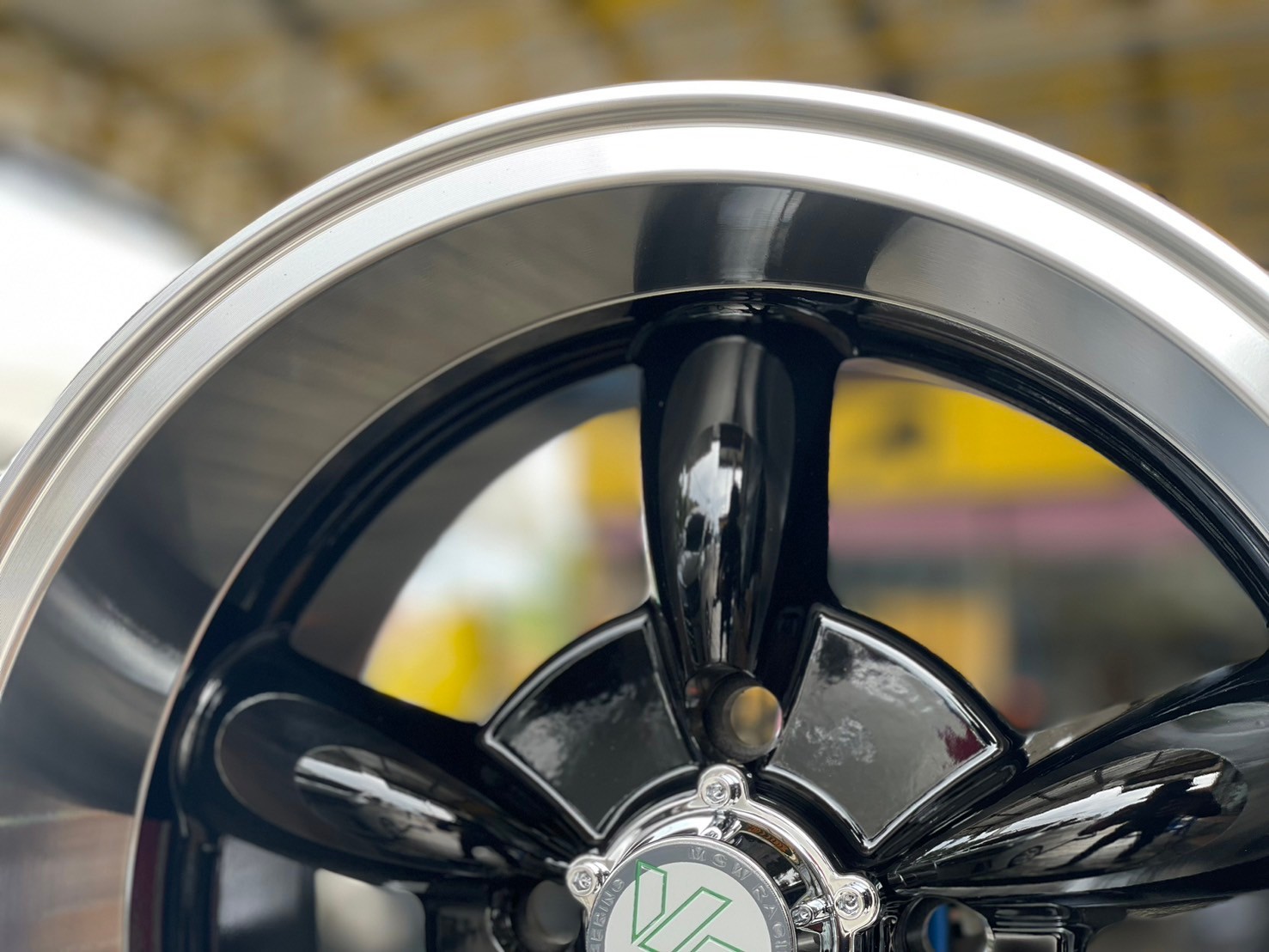 ล้อแม็กใหม่ขอบ13 ลายล้อกล้วย #MGW #MF-5134 13x7 ET-7 4x100 #สีดำขอบเงา