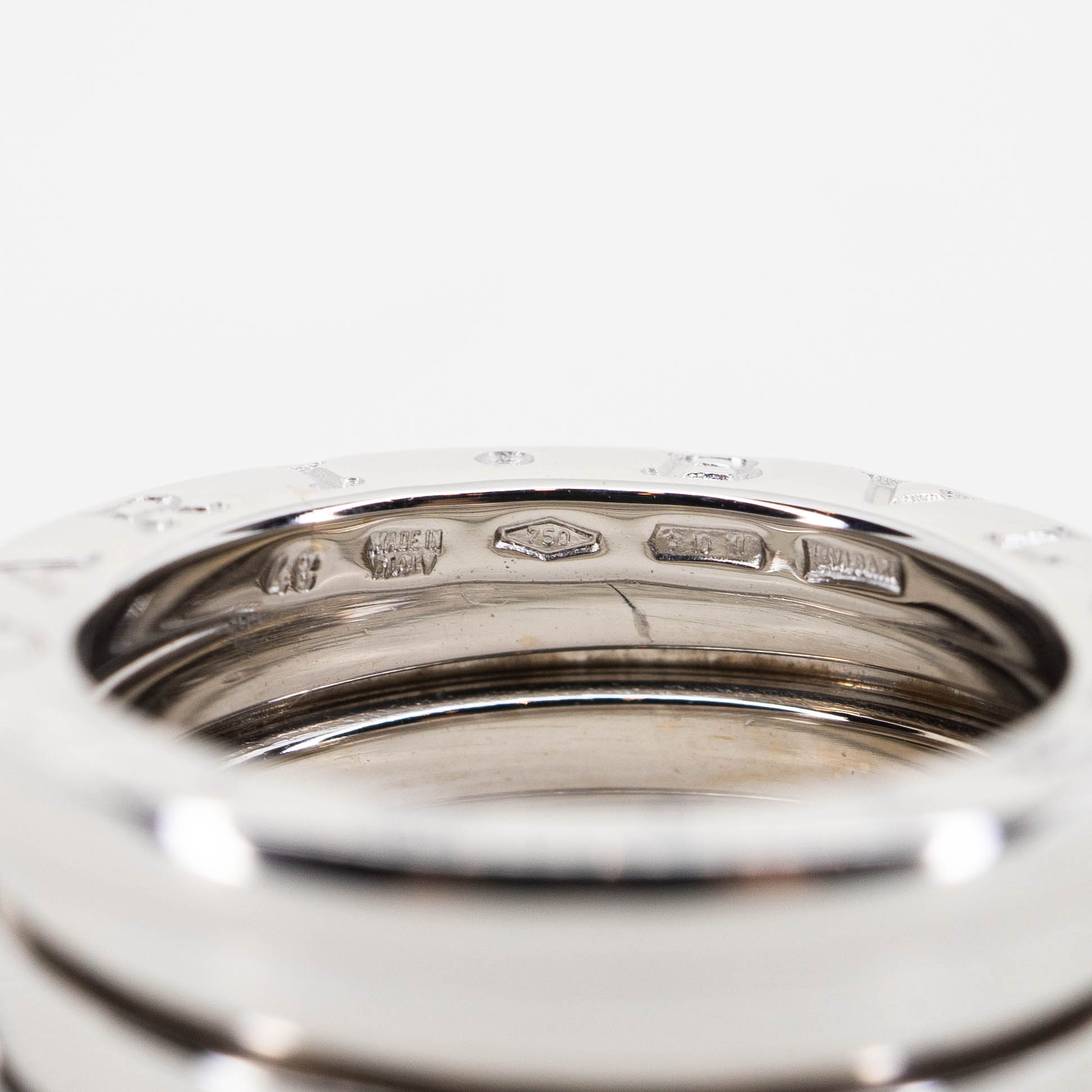 แหวน Bvlgari B.zero1 3band ทองขาว18K ไซส์ 48# (Used)