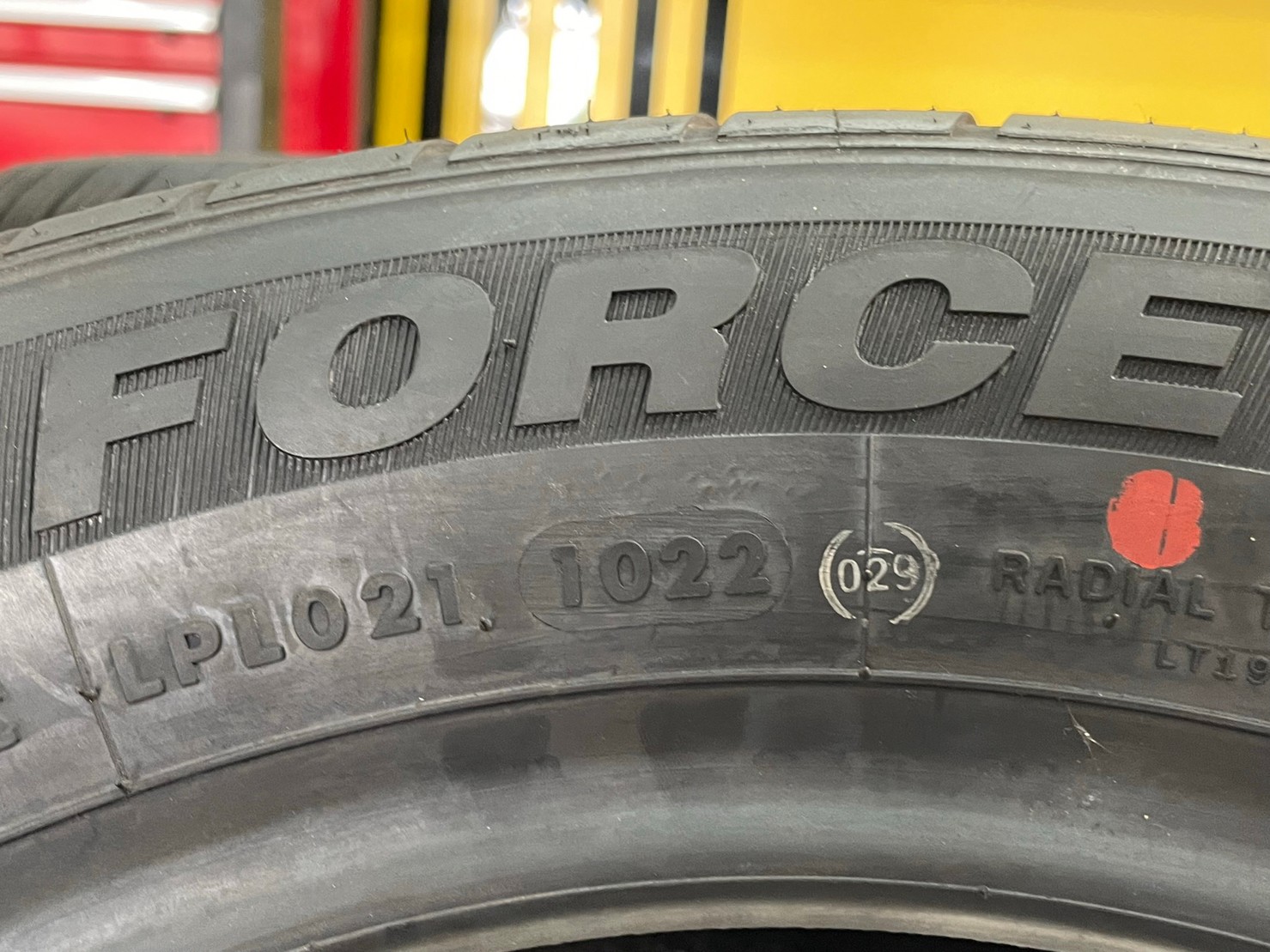 ATLAS FORCE HP 185/60R15 ยางใหม่ปี2022