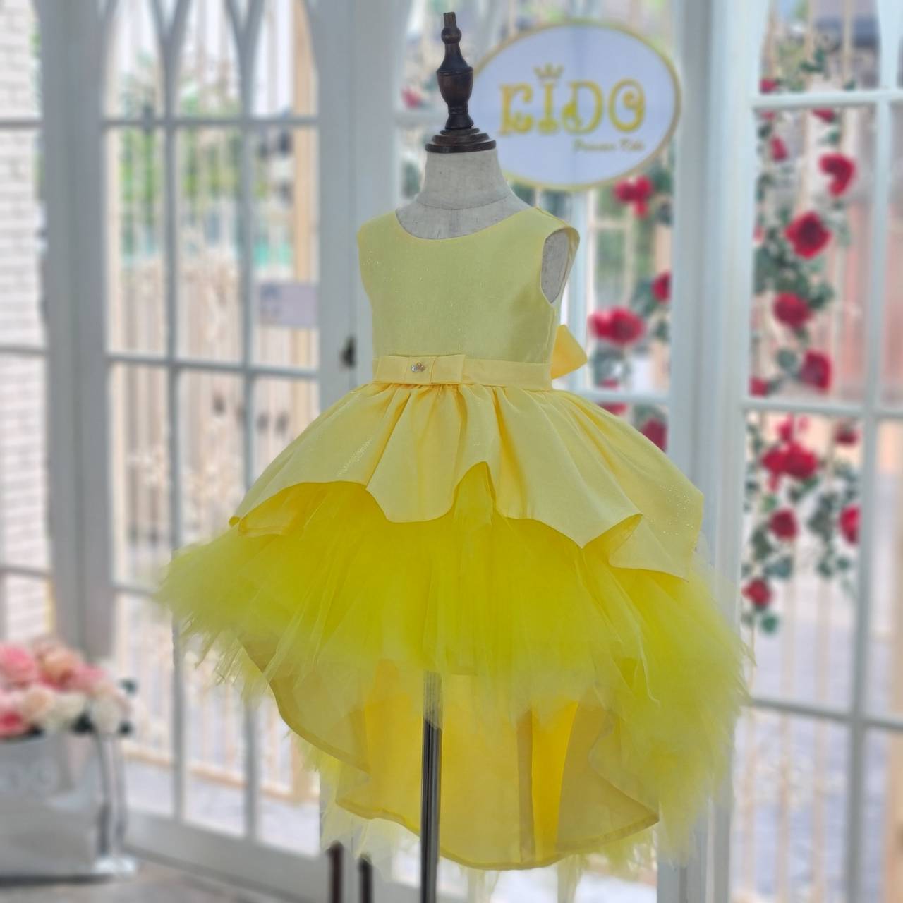 ชุดราตรีเด็ก*หน้าร้านอยู่รัชดา ลองได้ถ่ายรูปจากของจริง*B209 สีเหลือง เรียบหรู กระโปรงหน้าสั้นหลังยาว