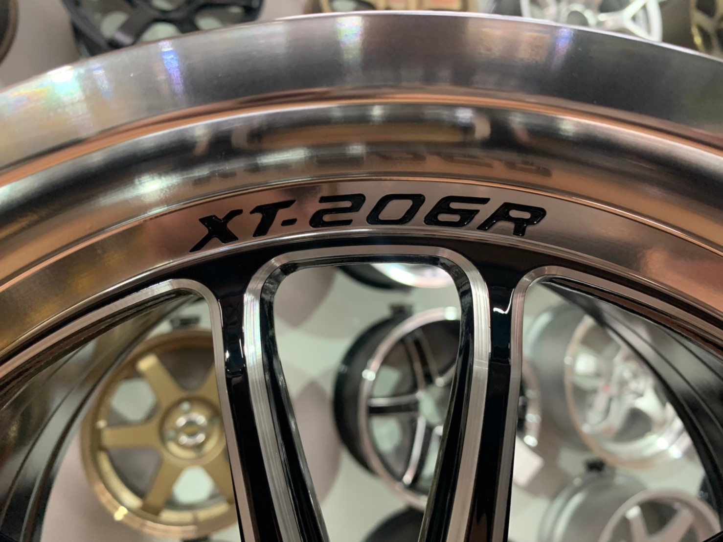 ล้อแม็กใหม่ขอบ15 Cosmis XT206R กว้าง8 4รู100 ออฟ30 CB67.1 สีดำขอบเงาCNC ข้างก้าน