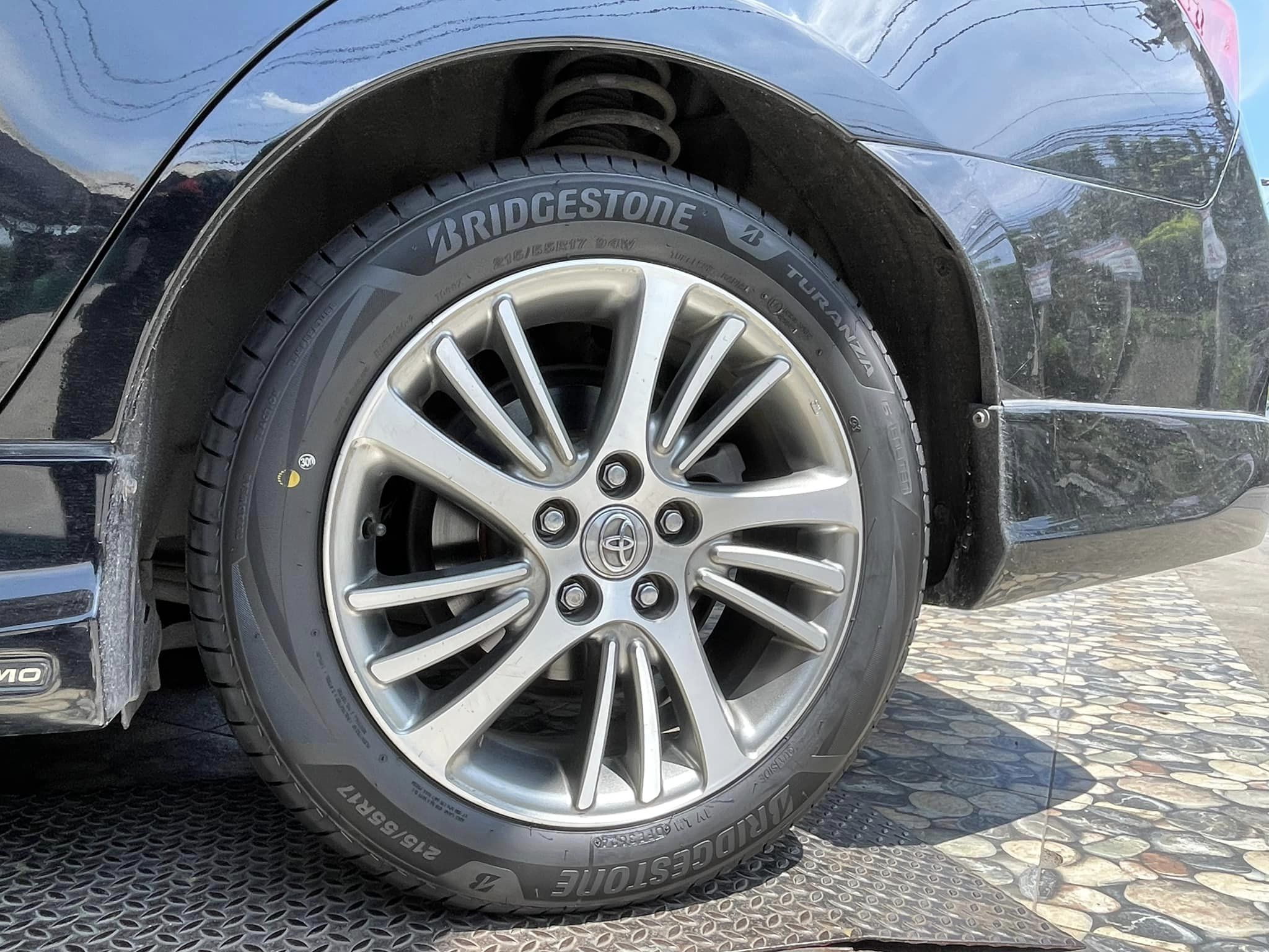 🚘 #TOYOTA_CAMRY เปลี่ยนยาง #BRIDGESTONE_TURANZA6 #215/55R17