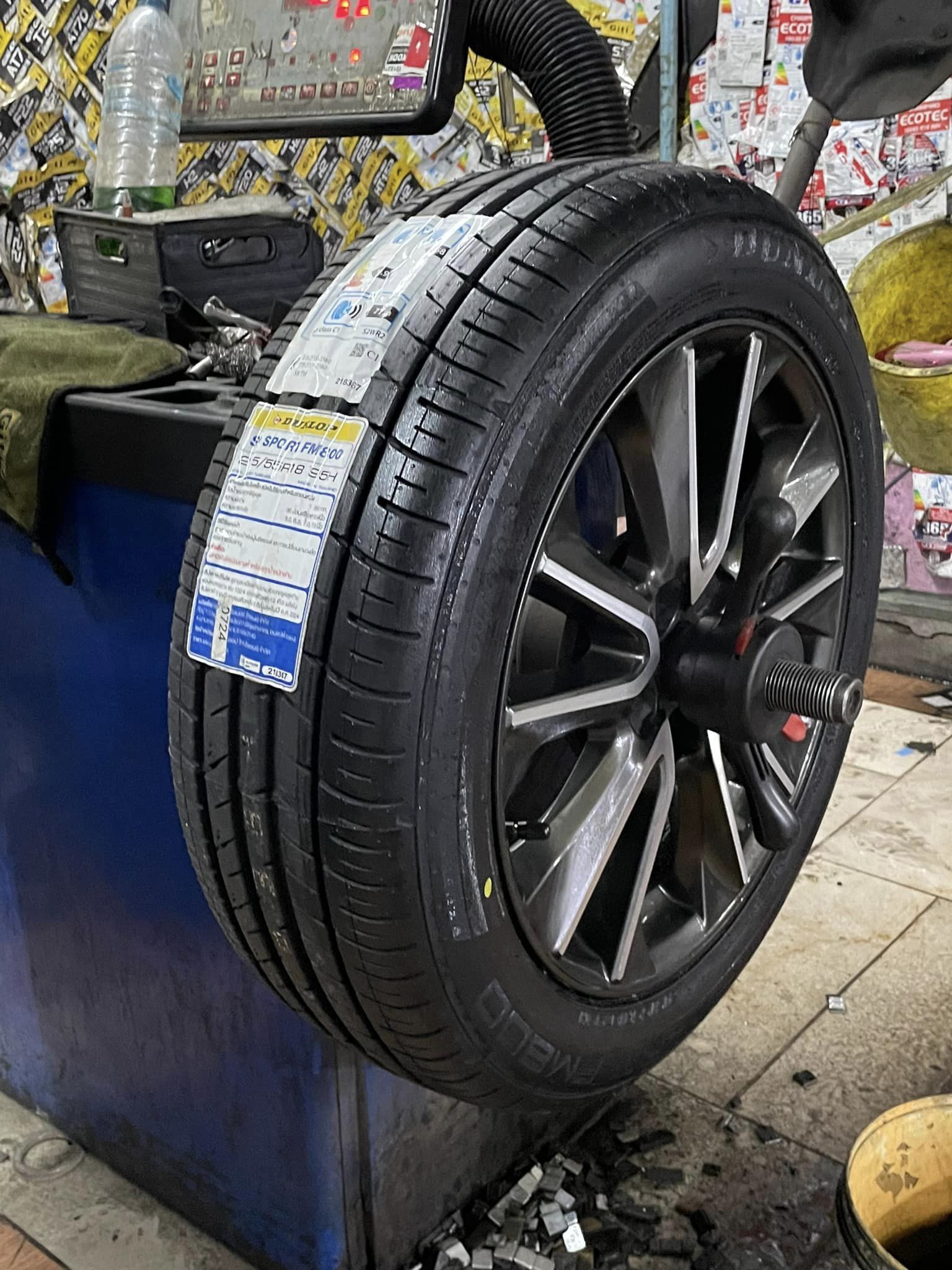 เปลี่ยนยางMAZDA_CX3 ยางใหม่ DUNLOP SP SPORT FM800 215/55R18