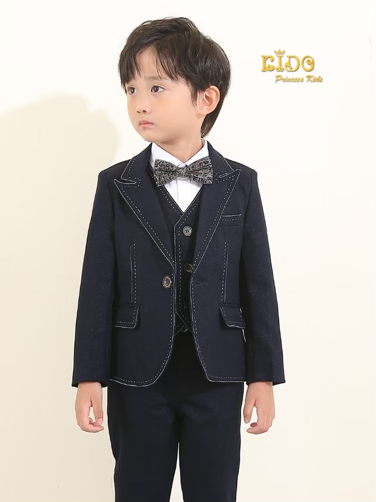 ssชุดสูทเด็กผู้ชาย(หน้าร้านอยู่รัชดา ลองได้ถ่ายรูปจากชุดจริง)S100 เซ็ตสูท 5 ชิ้น สูทสีน้ำเงิน สีดำ แต่งด้ายขาว เชิ้ตขาว มาพร้อมเสื้อกั๊กและโบว์หูกระต่าย กางเกงขายาว สุดเท่ สุดๆ