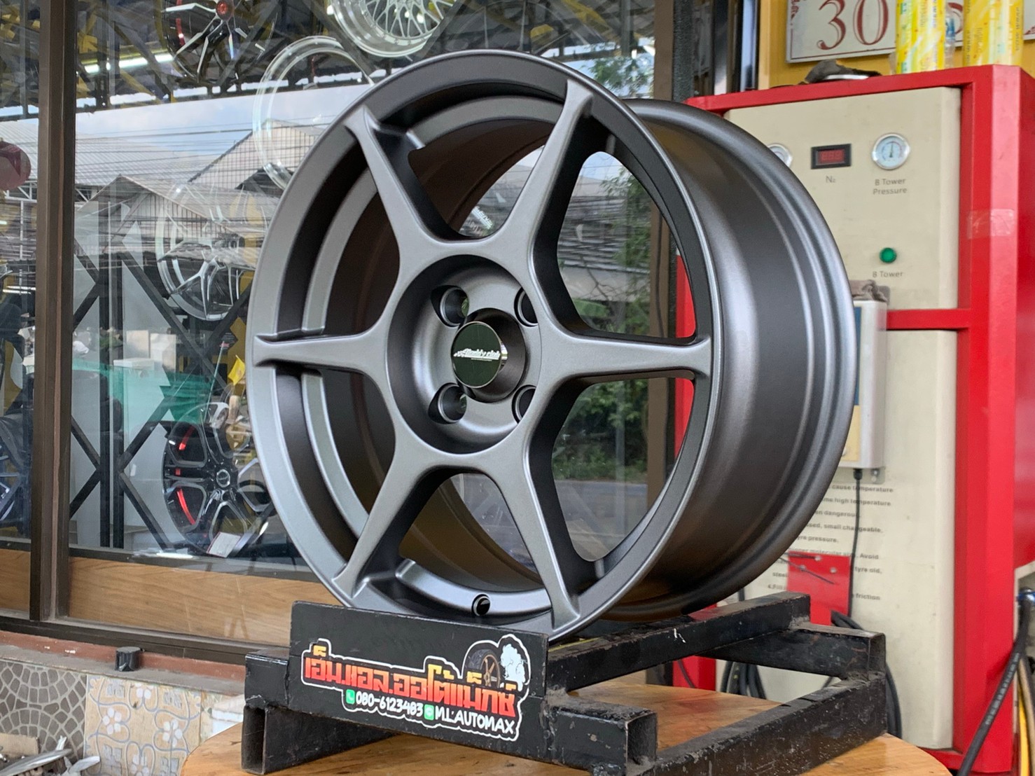 ล้อแม็กขอบ15 P1 งานไทย SSW 4รู100 กว้าง7 ออฟ38 สีเทากัน