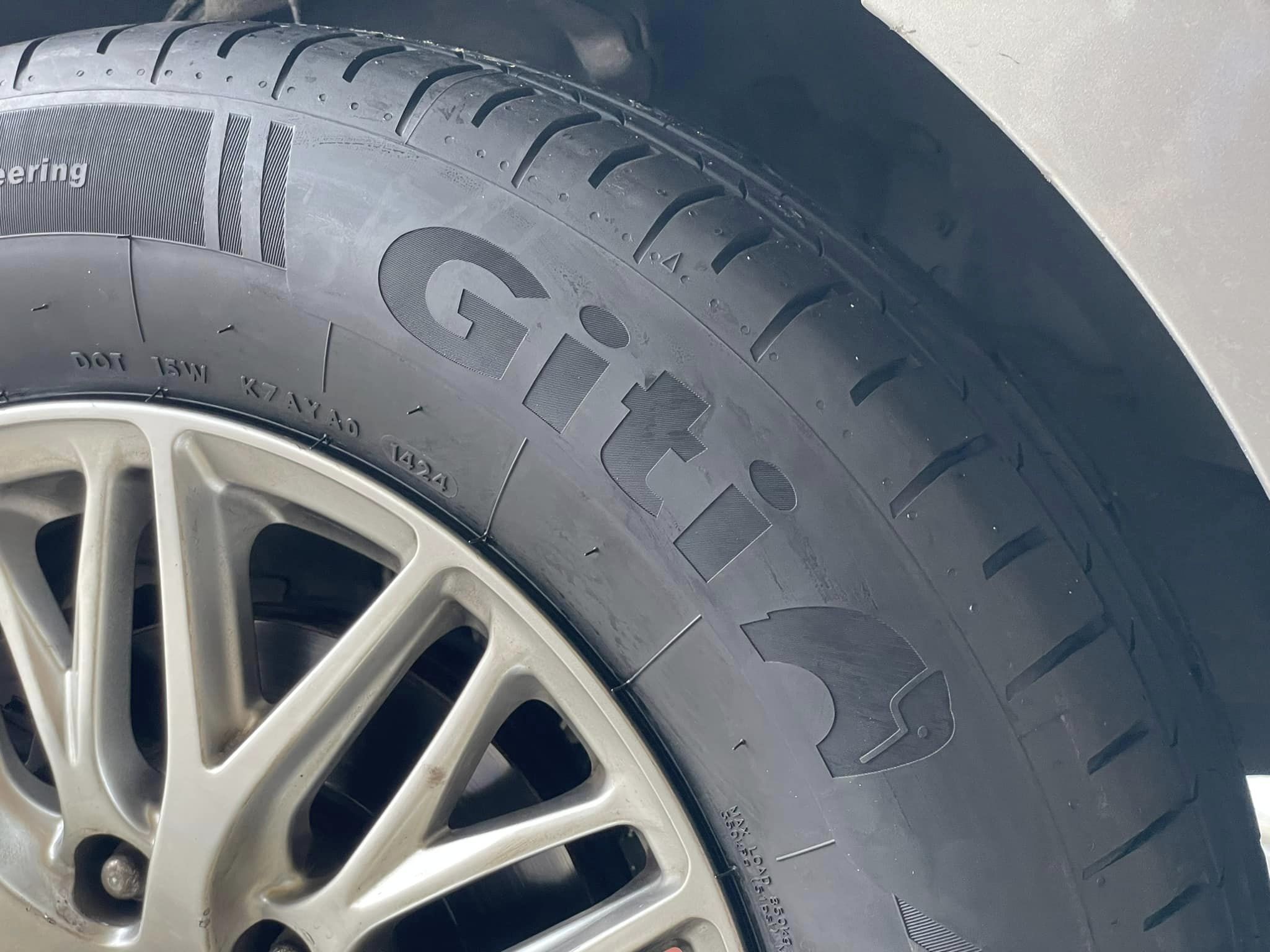 #HYUNDAI_H1 #GITI_SYNERGY_H2 225/65R17