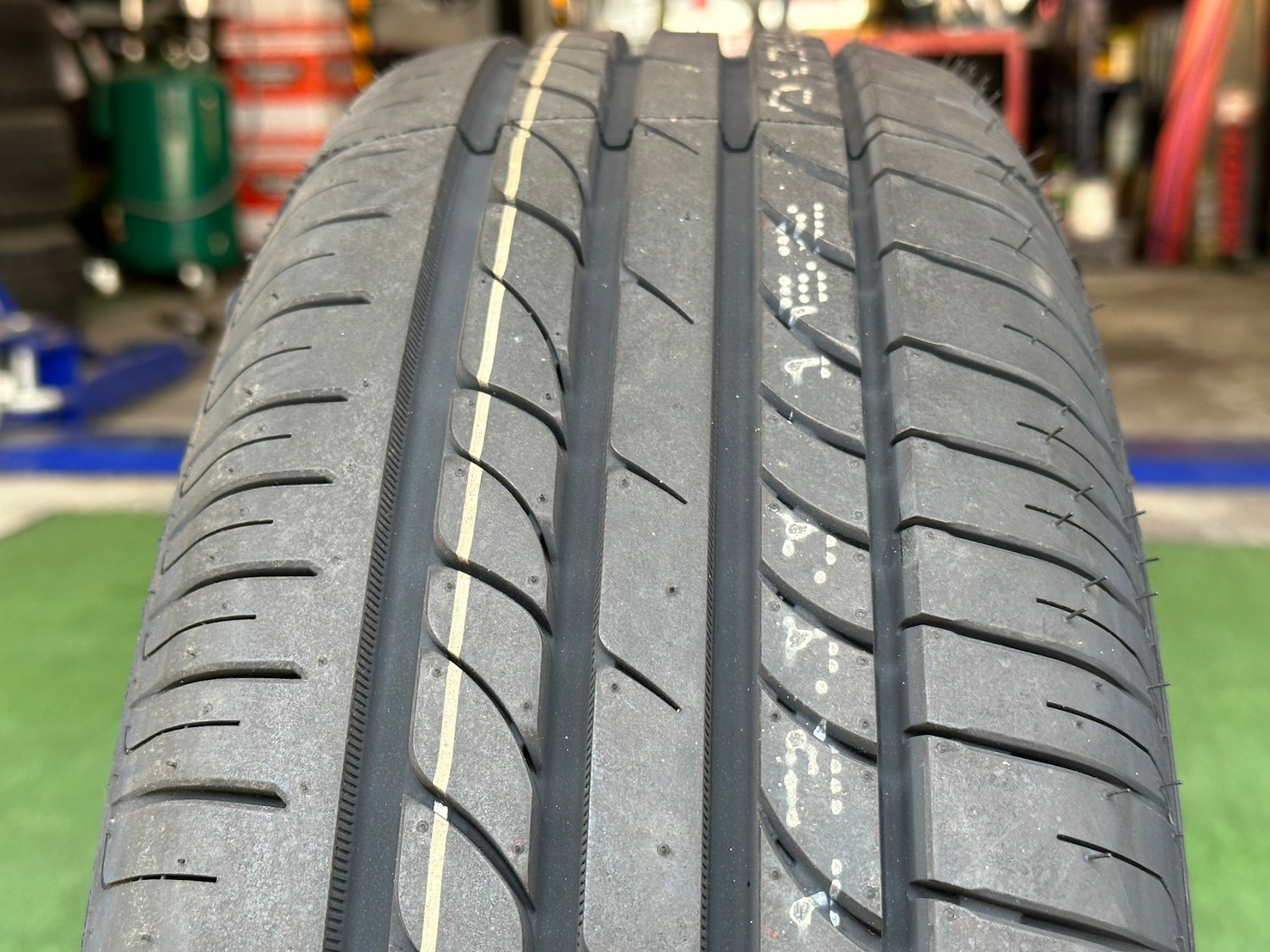 OTANI EK1000 185/55R16ยางใหม่ปี2023 ราคาพิเศษพร้อมติดตั้งฟรี สามารถสอบถามเพิ่มเติมได้ค่ะ