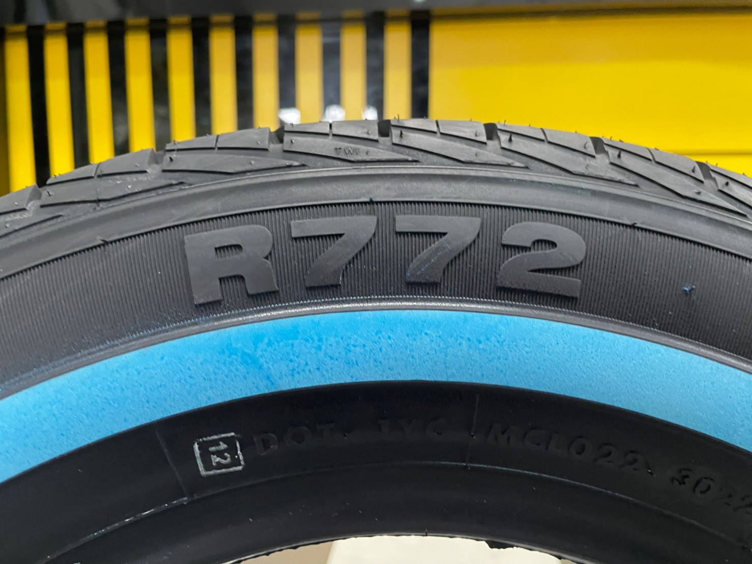 ATLAS R772 205/70R15 ยางใหม่ปี 2022