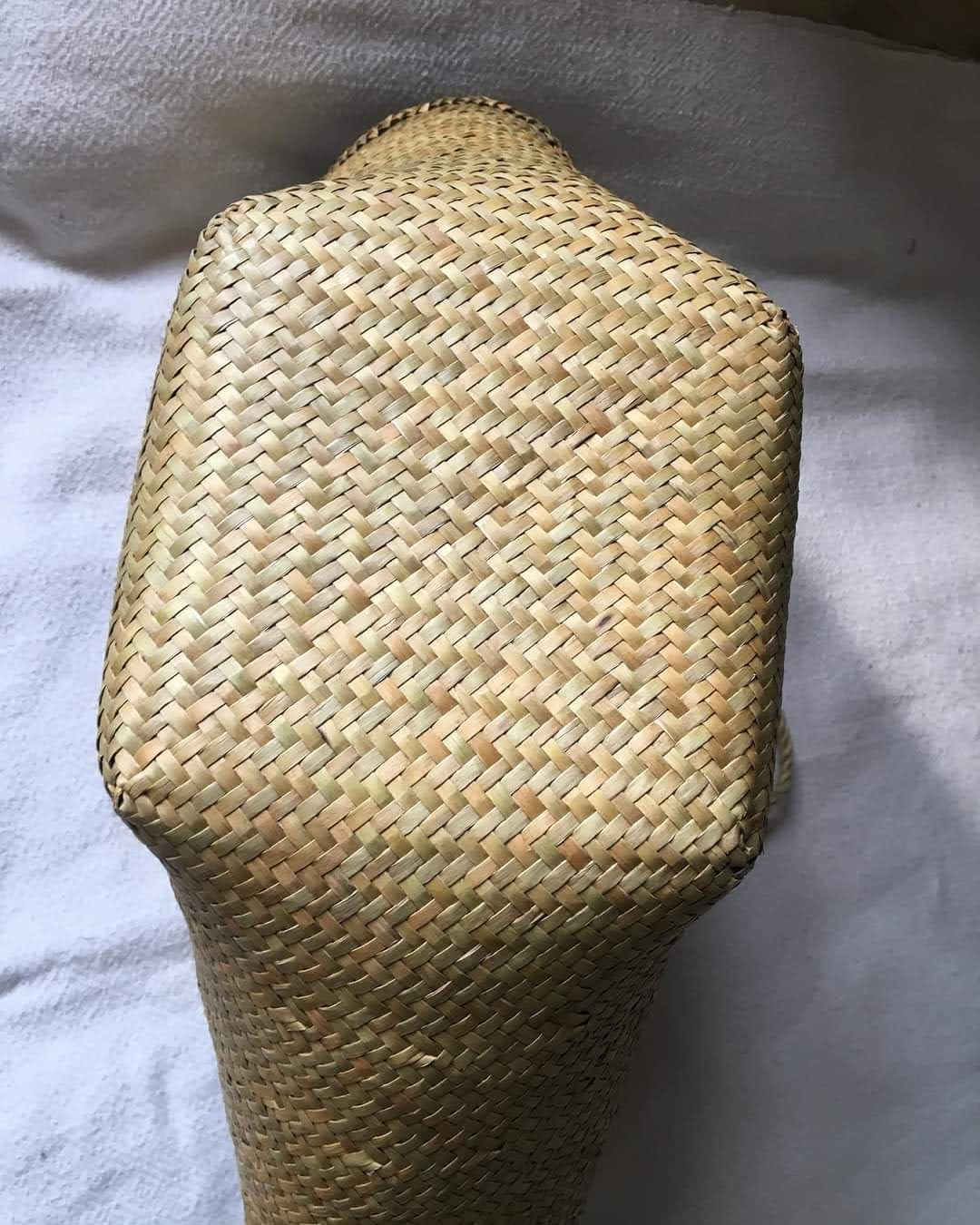 BSS603B: กระเป๋าสานสายสะพาย ราคาส่ง 12 ใบ