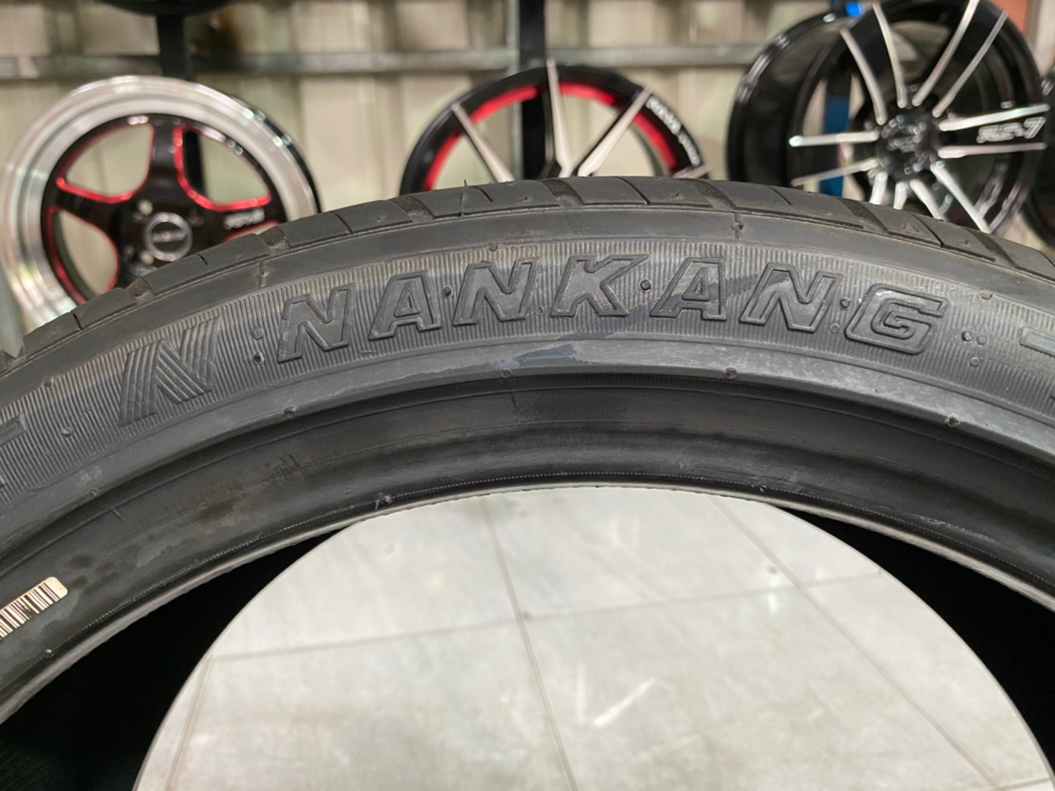 215/40R17 Nankang NS-2 ยางสมรรถนะสูง พร้อมติดตั้งฟรี