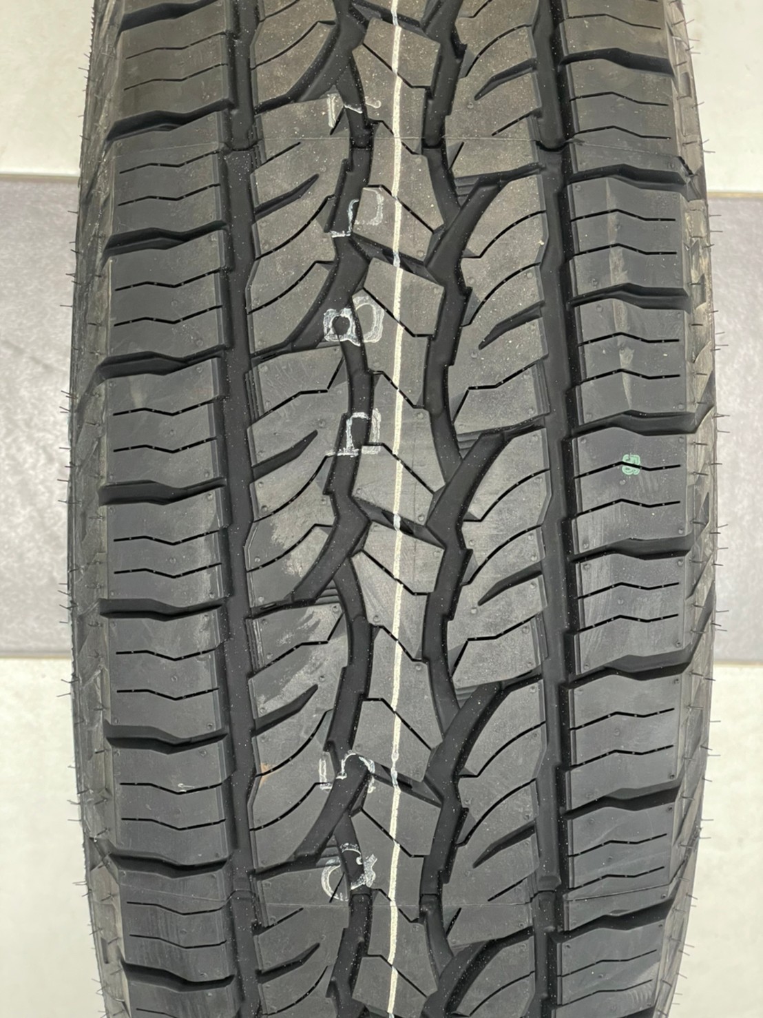 265/70R16 DUNLOP AT5 ยางใหม่ปี2022