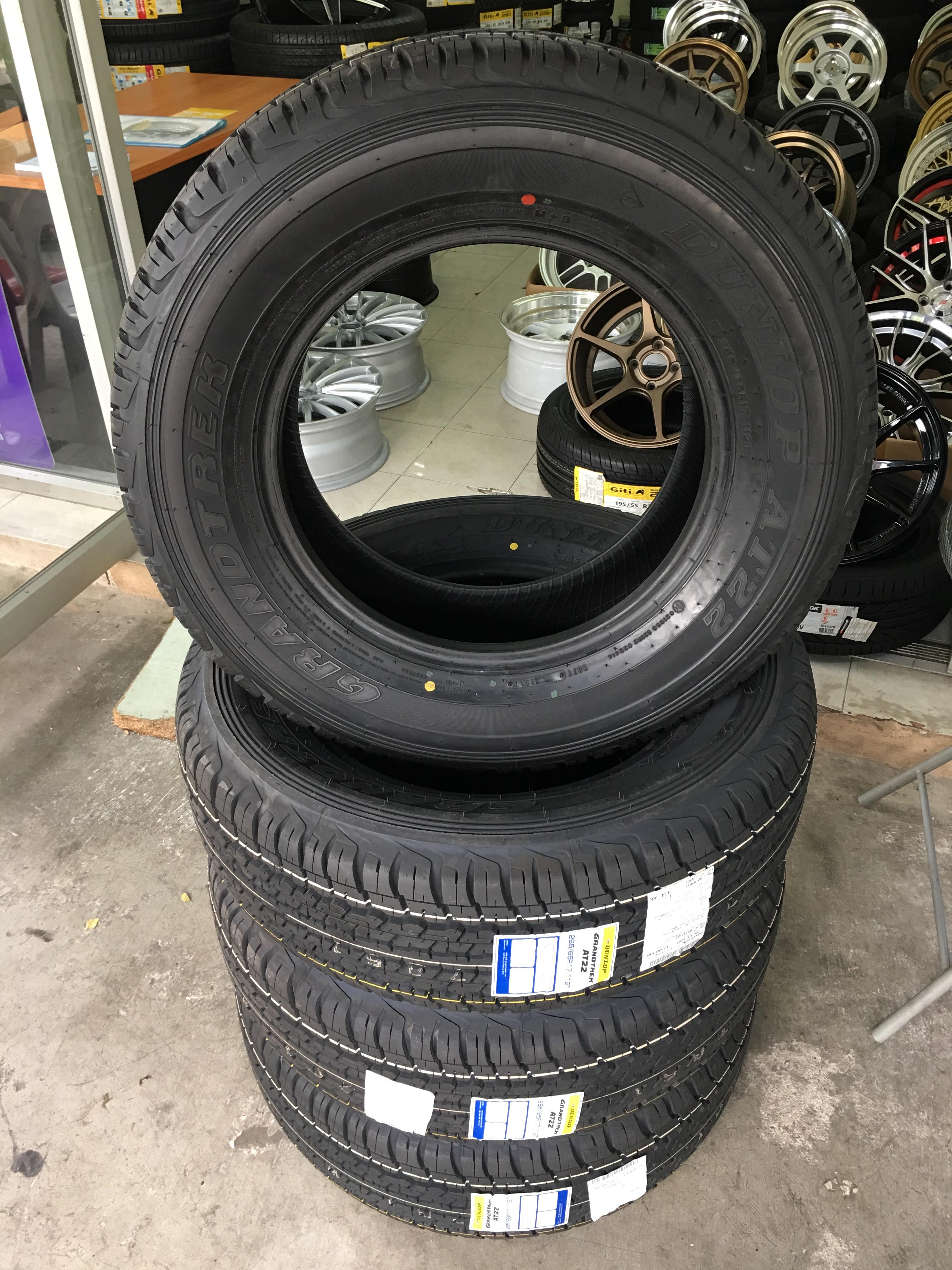 ยางใหม่ Dunlop 265-65-R17เส้นละ3,750บาท ยางปี17