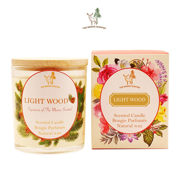 Light Wood เทียนหอมกลิ่นไม้สะอาดอันเงียบงามจากป่าสแกนดิเนเวีย