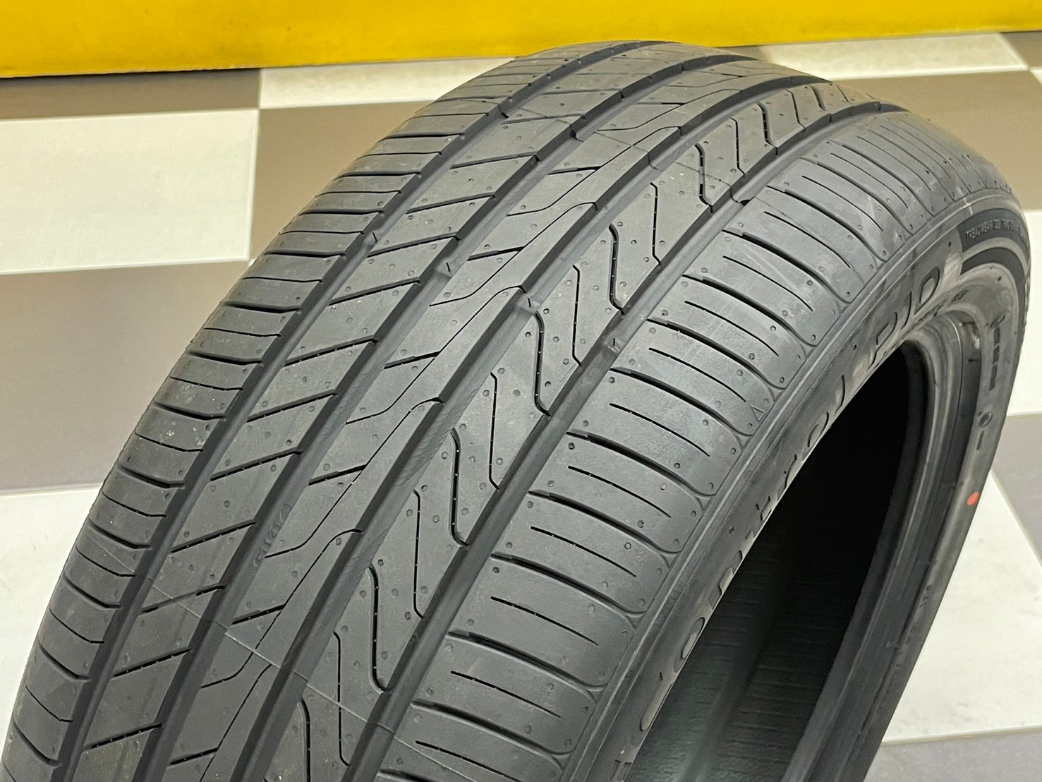 ยางใหม่ GITI Control P10 235/50R19 ยางใหม่ปี2024