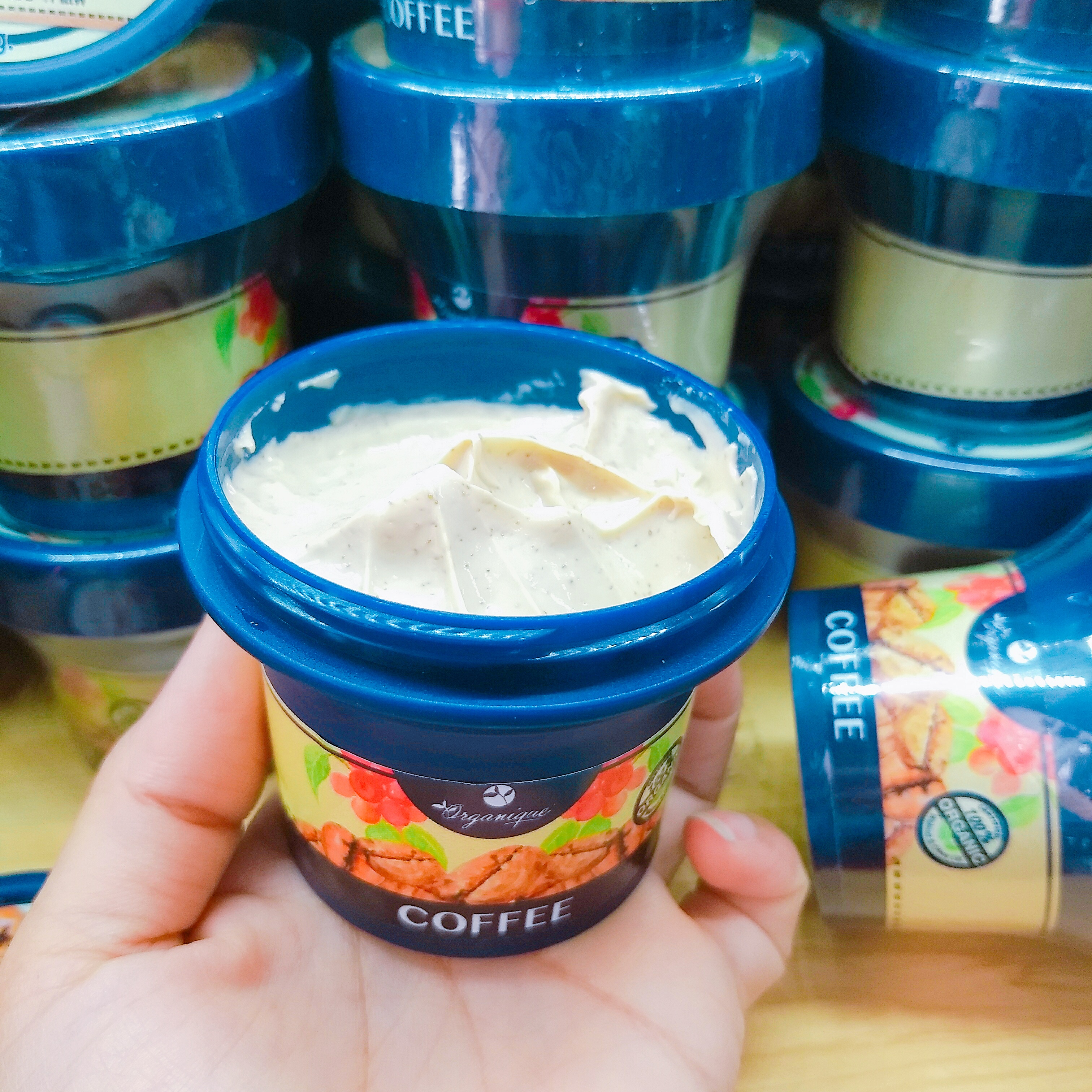 Coffee botanical cream scrub ครีมสครับกาแฟ