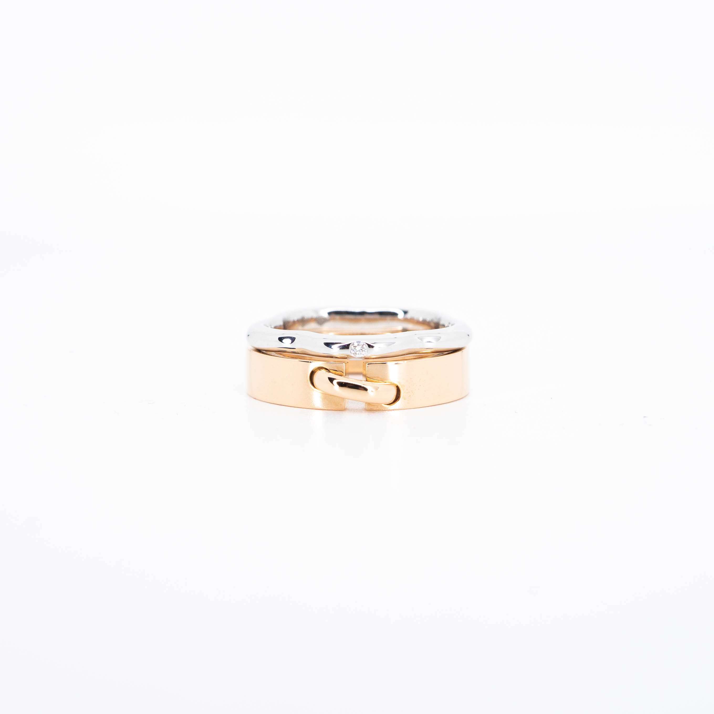 **สำหรับไซส์นิ้ว 47**แหวน Chanel Camelia Ring with 1Diamond ทองขาว18K x แหวน Chaumet Liens Evidence Band ทองชมพู18K
