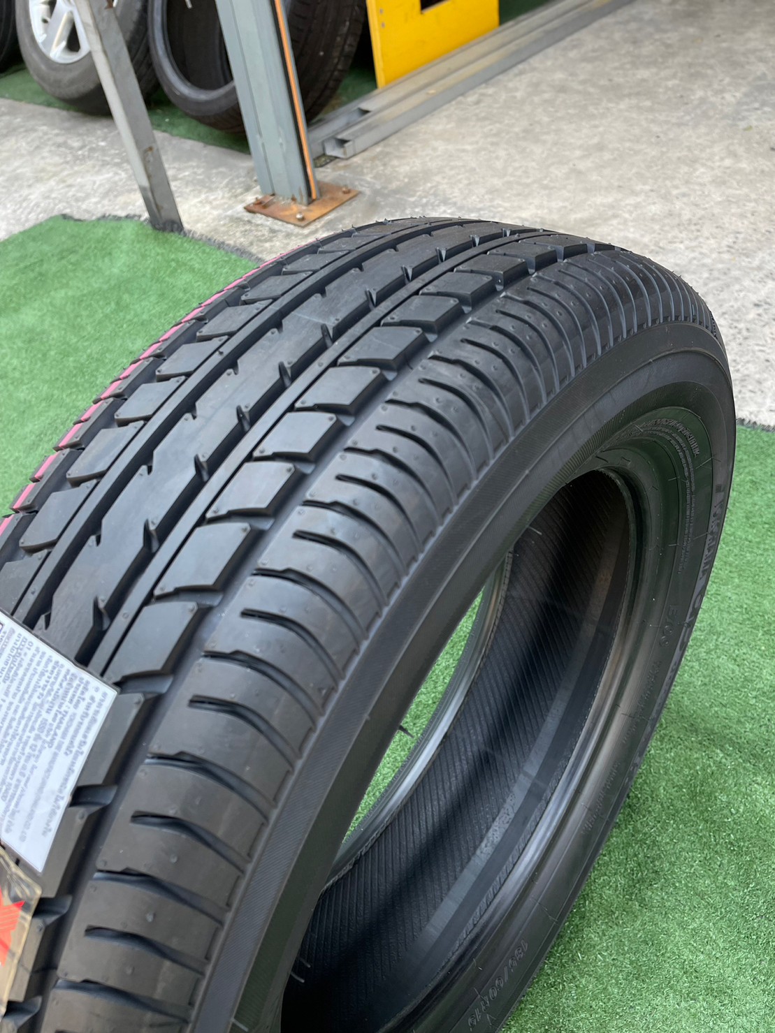 185/60R15 ยางใหม่YOKOHAMA E70 ยางใหม่ปี2023 ยางคุณภาพดี นุ่มเงียบ