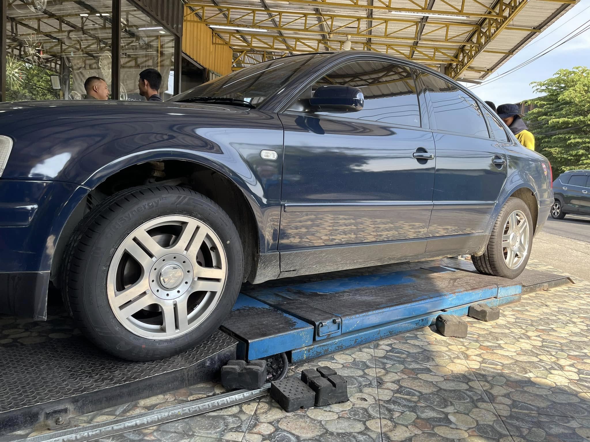 #Volkswagen_Passat🛞 เปลี่ยนยาง #GITI #SynergyH2_205/55R16