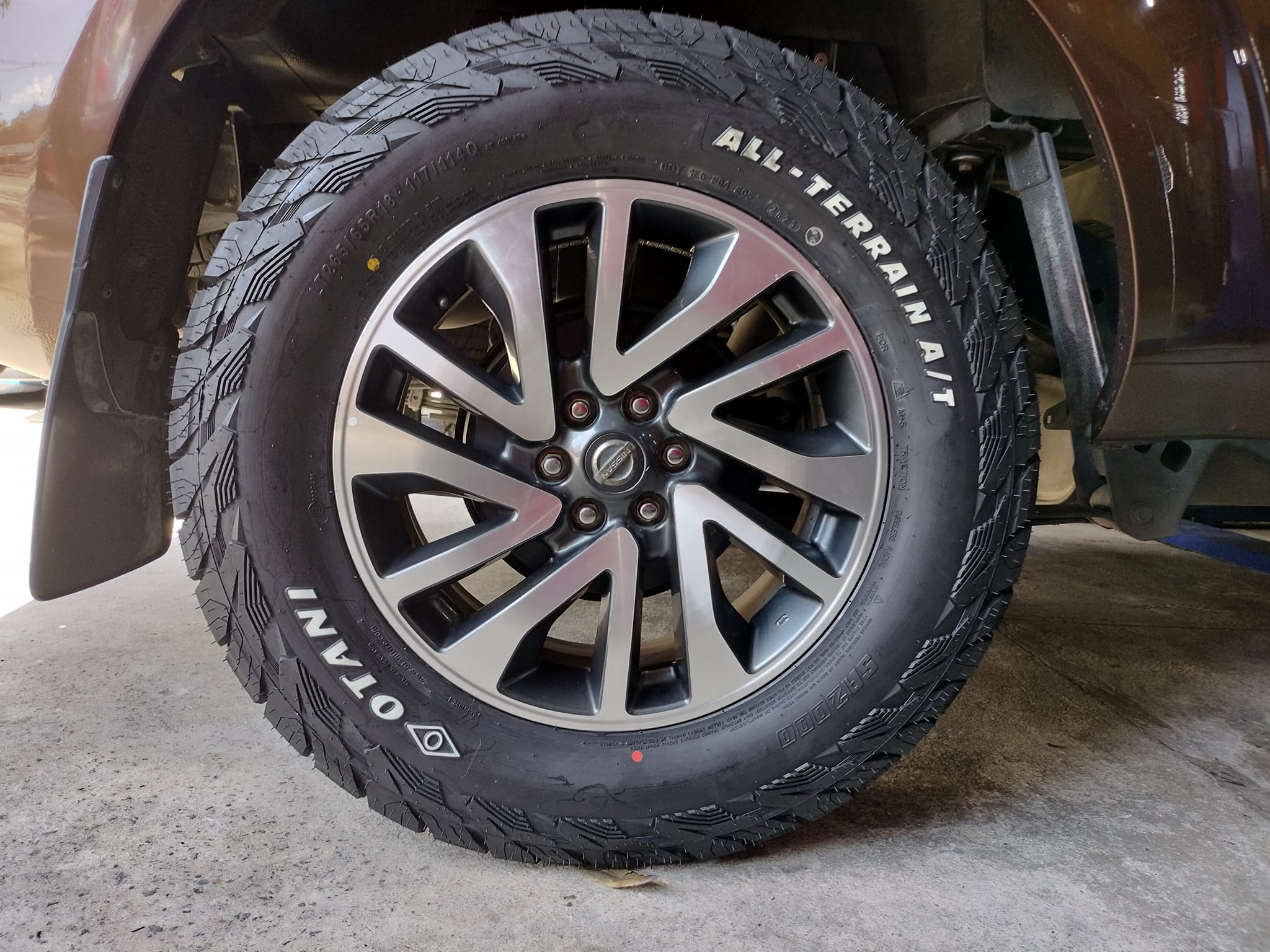 #NISSAN_NAVARA #OTANI_SA2000_265/65R18