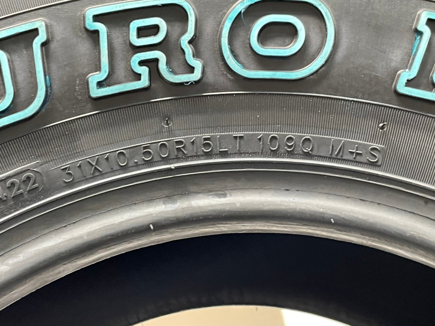 ยางใหม่สายลุยMT Mud Terrain ยางRUNWAY ขนาด31x10.5R15 ยางใหม่ปี2022 ยางสายลุย