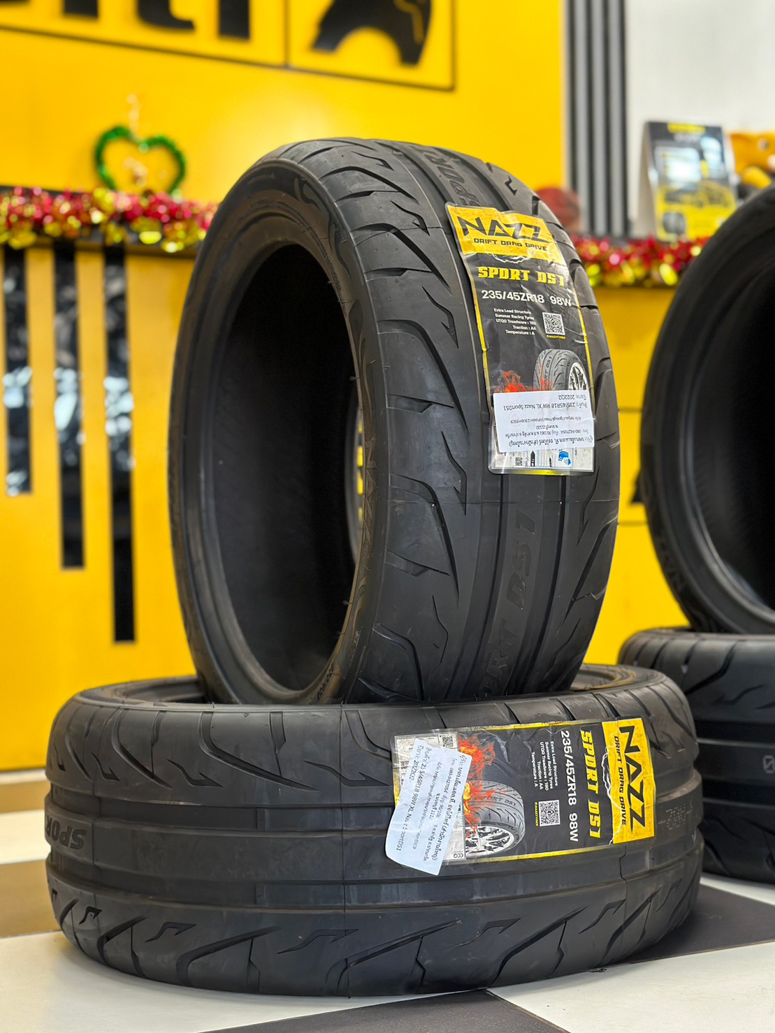 ยางใหม่ ยางซอฟ NAZZ Sport DS1 235/45R18 265/40R18 ยางใหม่ปี2023