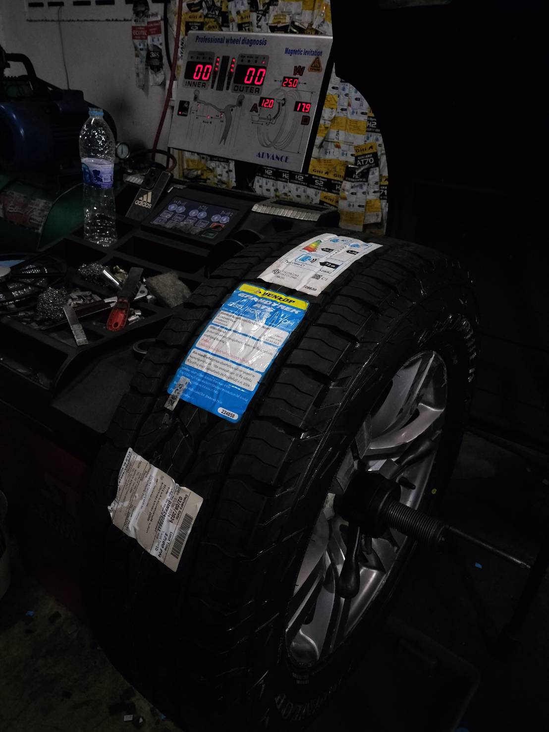 🚘#FORD_EVEREST เปลี่ยนยาง 🛞 #DUNLOP_AT5_265/60R18