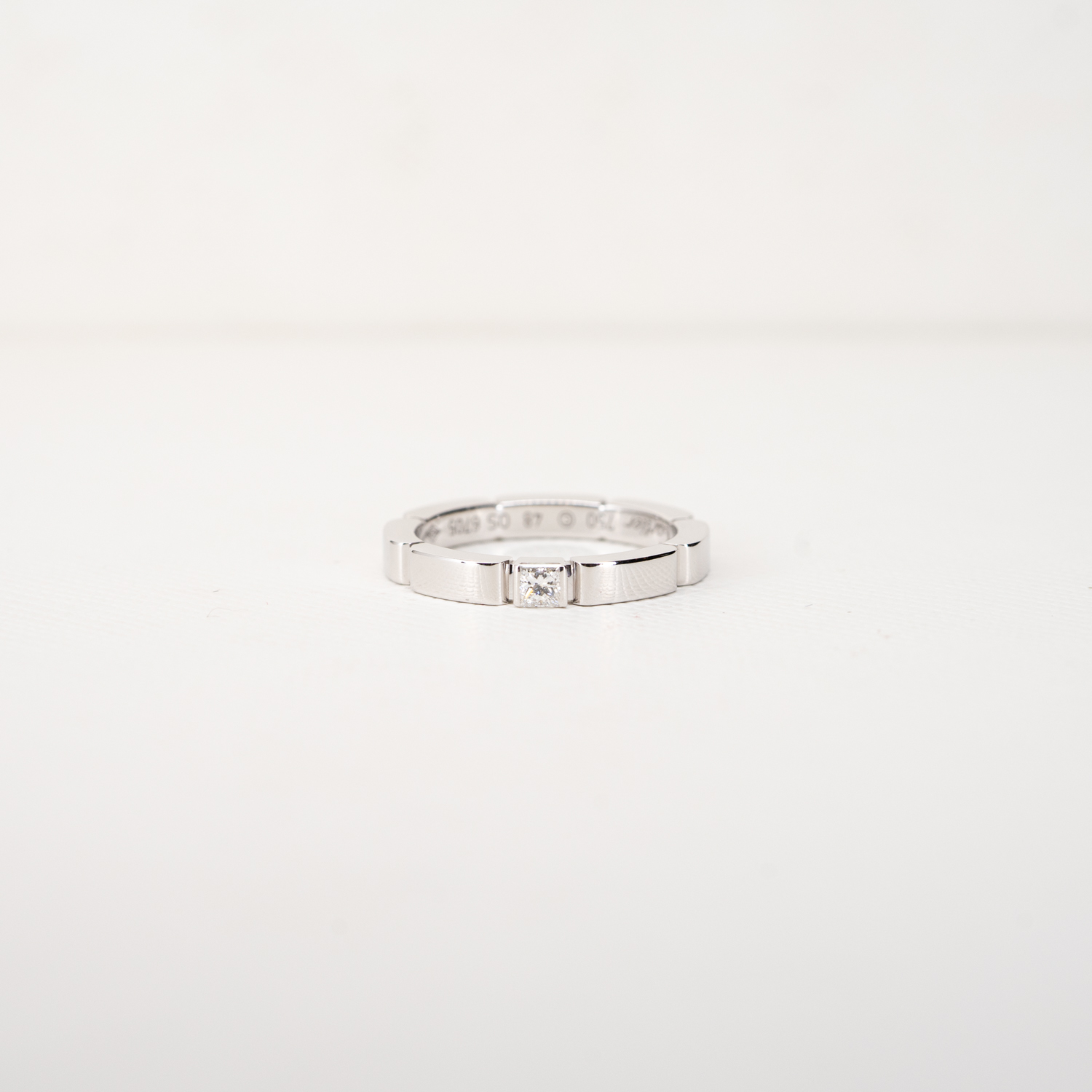 แหวน Cartier Maillon Panthere Band with Princess cut Diamond ทองคำขาว18K ไซส์48#(Used)