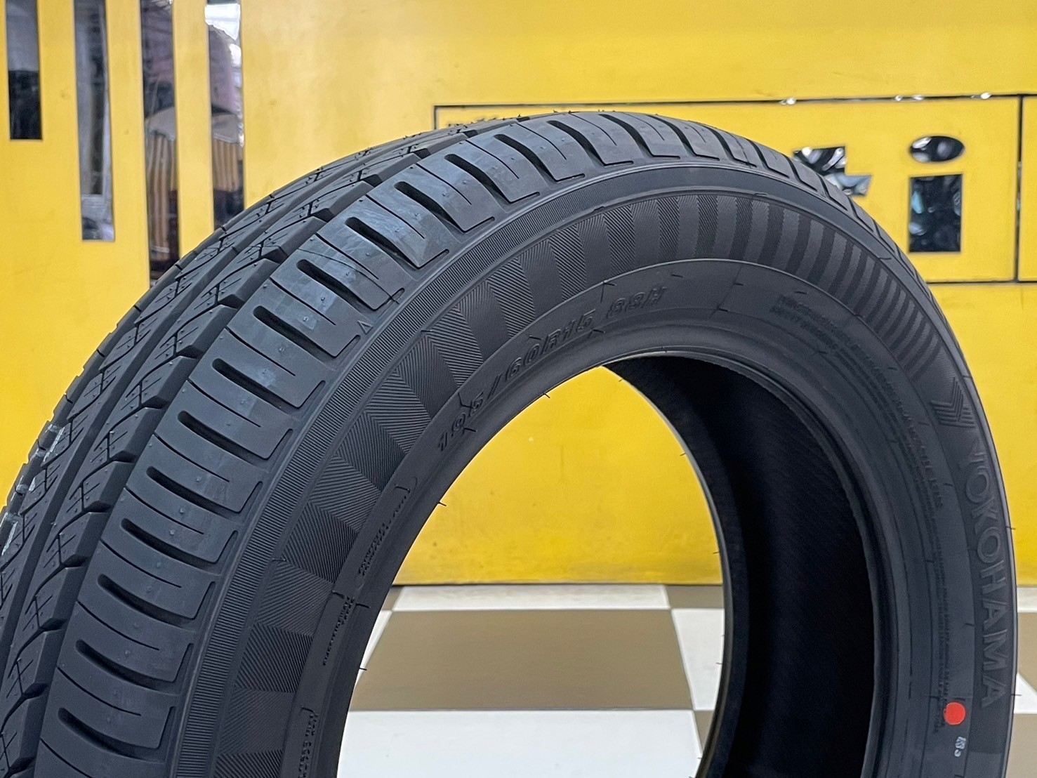 ยางใหม่โยโกฮาม่า YOKOHAMA A.Drive 195/60R15 ยางใหม่ปี2024