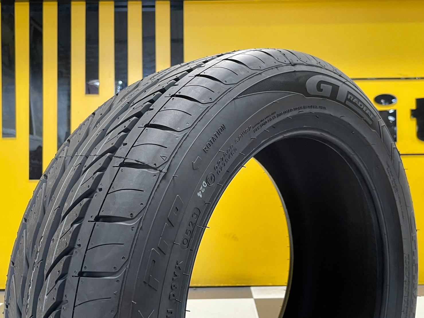 GT Radial Champiro GTX PRO ขนาดยาง 195/55R15 ยางใหม่ปี2023