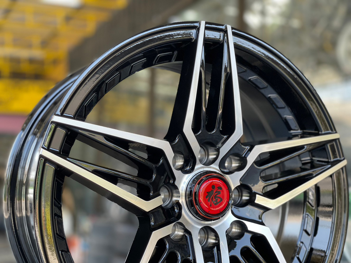 ล้อแม็กซ์ใหม่ขอบ15 MGW ขอบ15 Model MF-1249 15 กว้าง6.5 ออฟ35 4x100 4x114.3 สวยหรู