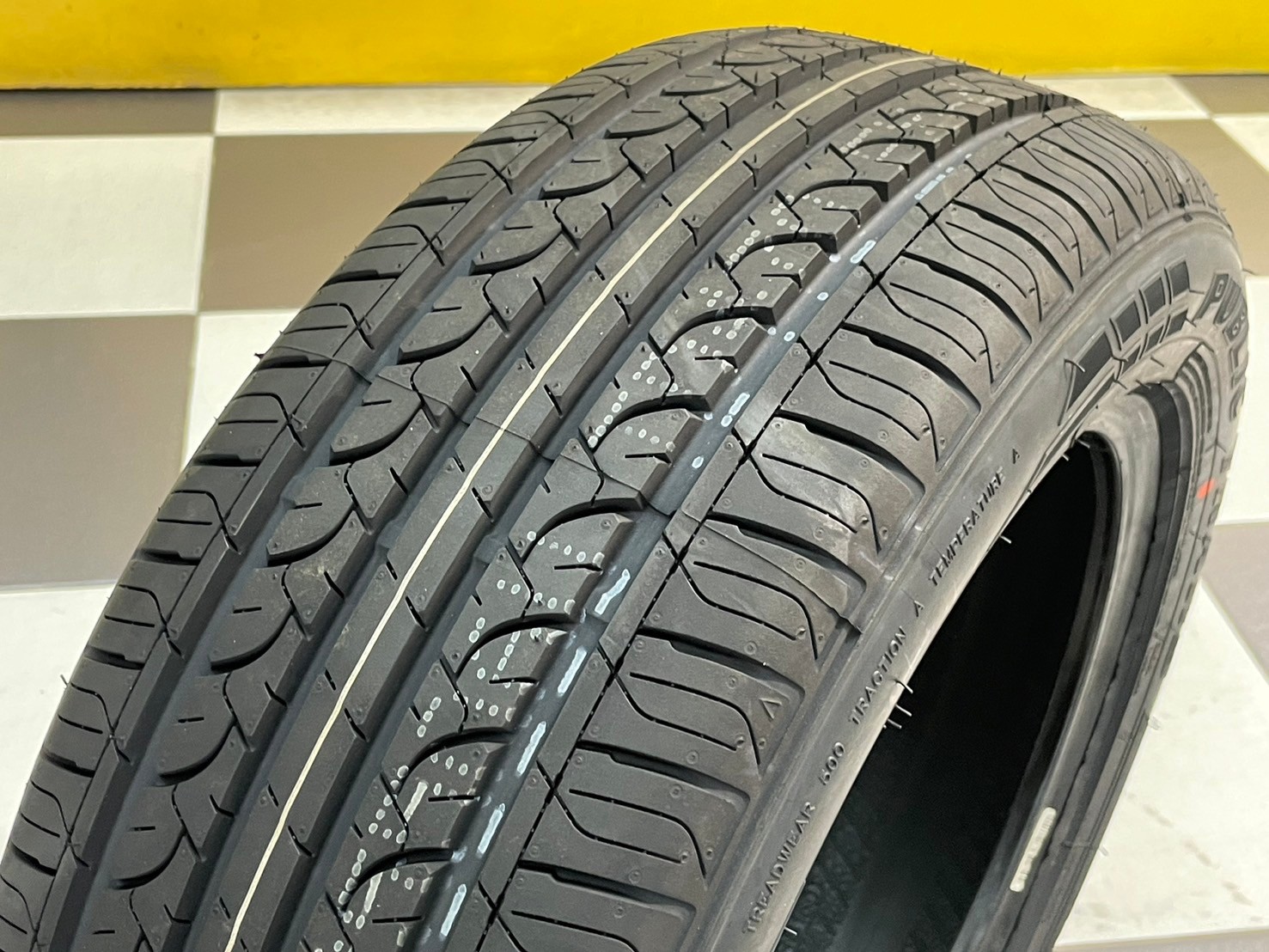 ยางใหม่ดีสโตน DEESTONE Public Trans R20 205/55R16 ยางใหม่ปี2024