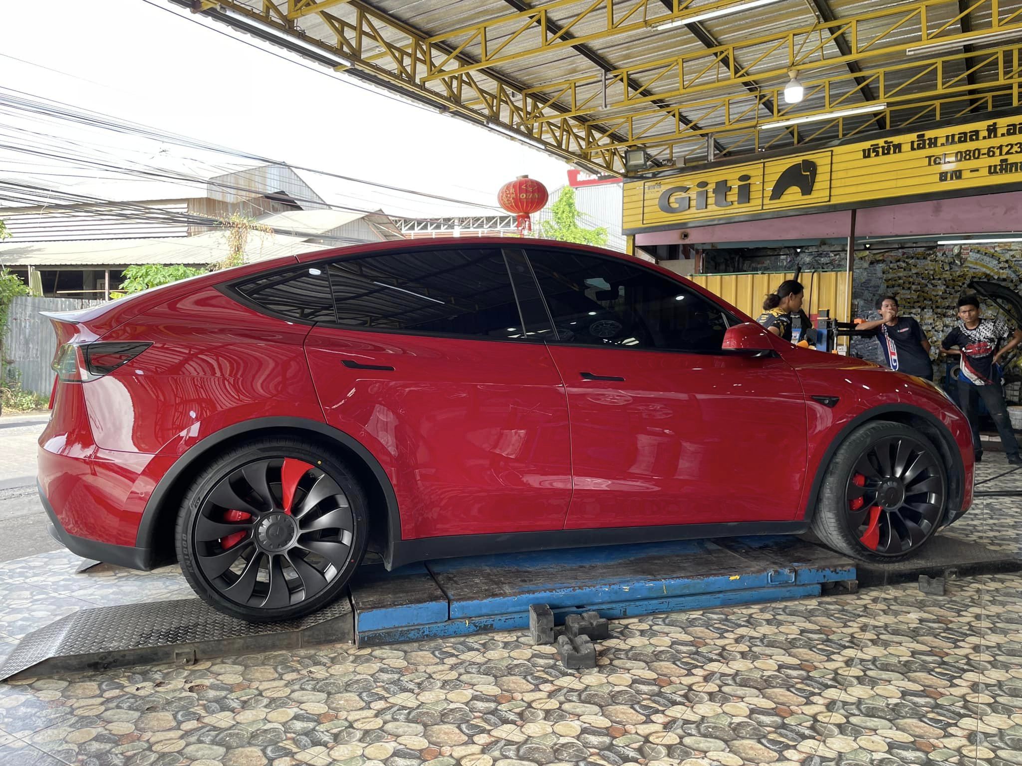 #รถไฟฟ้าEV #TESLA_ModelY เปลี่ยนยาง OTANI #KN1000 275/35R21