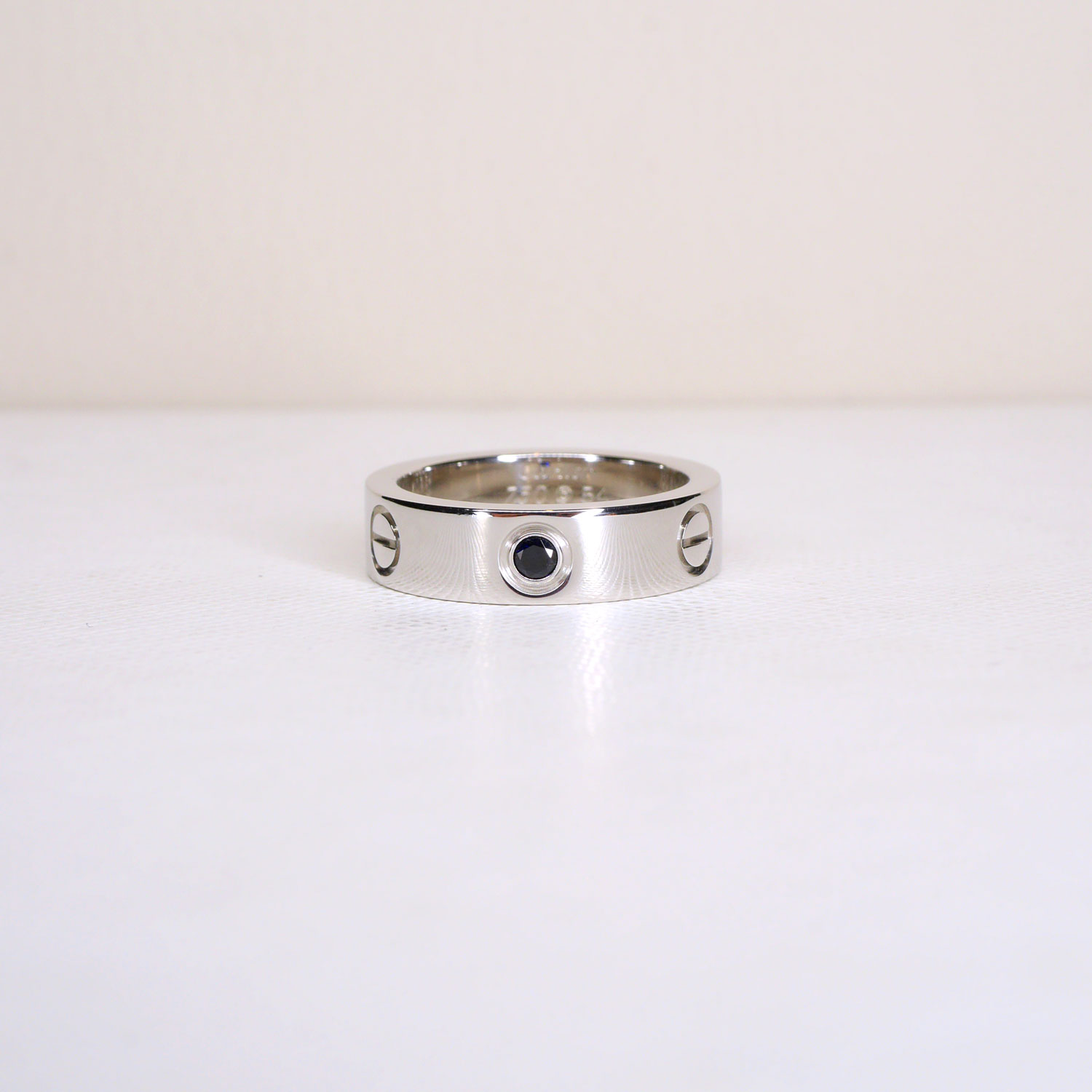 แหวน Cartier Love With Sapphire ทองคำขาว 18K ไซส์47 +การ์ด (Used)