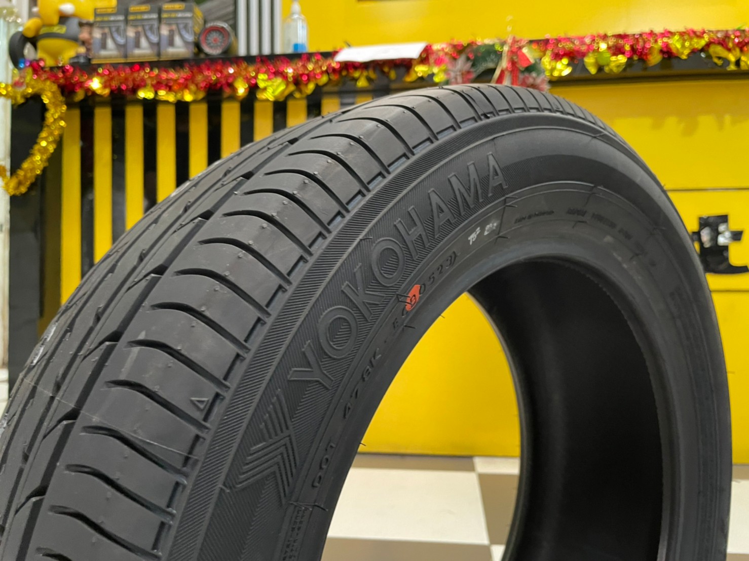 ยางใหม่YOKOHAMA ADVAN DB E70 205/55R16 ยางใหม่ปี2023