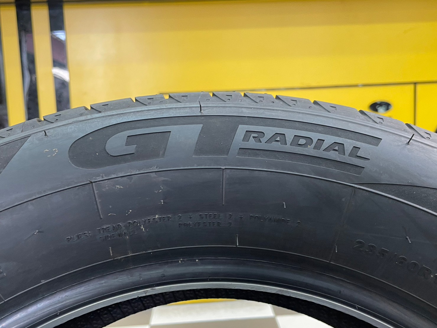 GT RADIAL FE2 235/60R18 ยางใหม่ปี2023