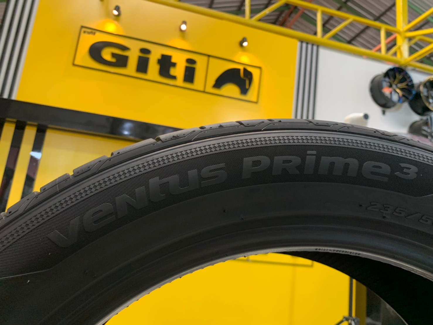 HANKOOK VENTUS PRIME3 K125 ขนาด 235/50R19 ยางสมรรถนะสูง นุ่มเงียบ New2021