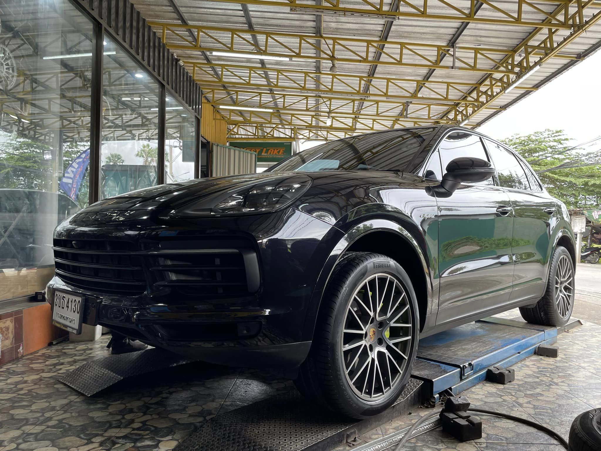 #Porsche cayenne hybrid เปลี่ยนยาง #ยางใหม่สปอร์ต สมรรถนะการขับขี่สูง #Pirelli P Zero 285/40R21 #Pirelli P Zero 315/35R21