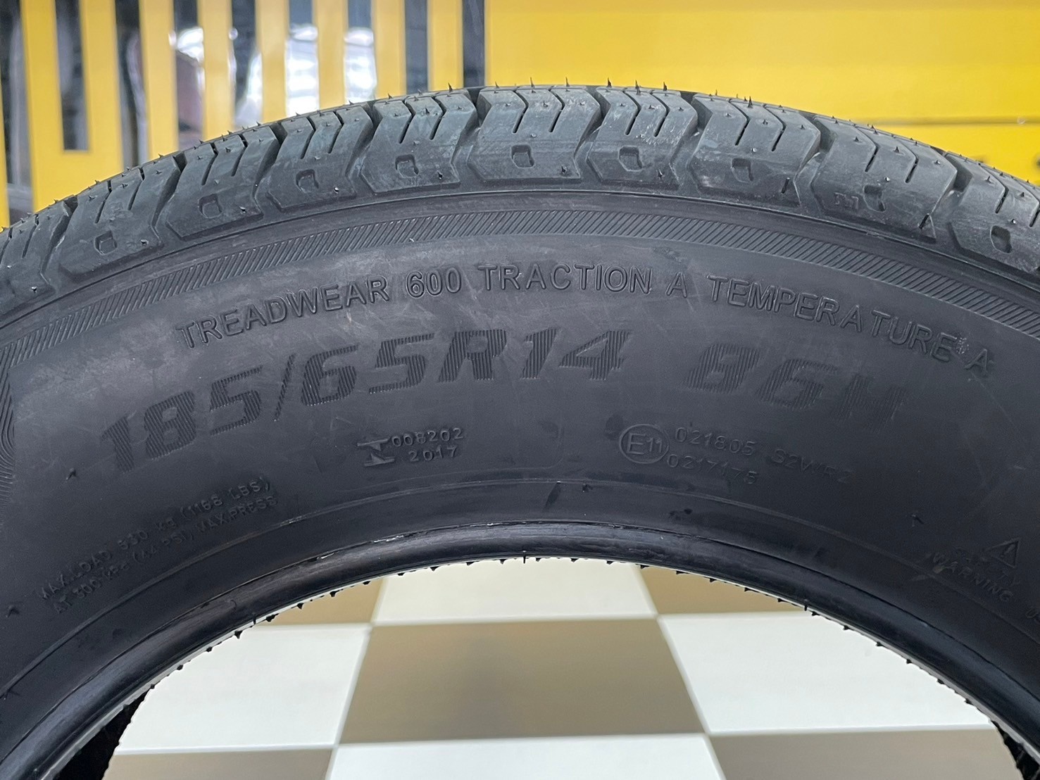 🔥🔥 #ยางใหม่ราคาโปรโมชั่น🔥🔥 #OTANI_EK2000 👉#OTANI #EK2000 185/65R14 ยางใหม่ปี2024