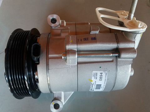 คอมแอร์ (แท้) CAPTIVA 2.4 ปี 2011