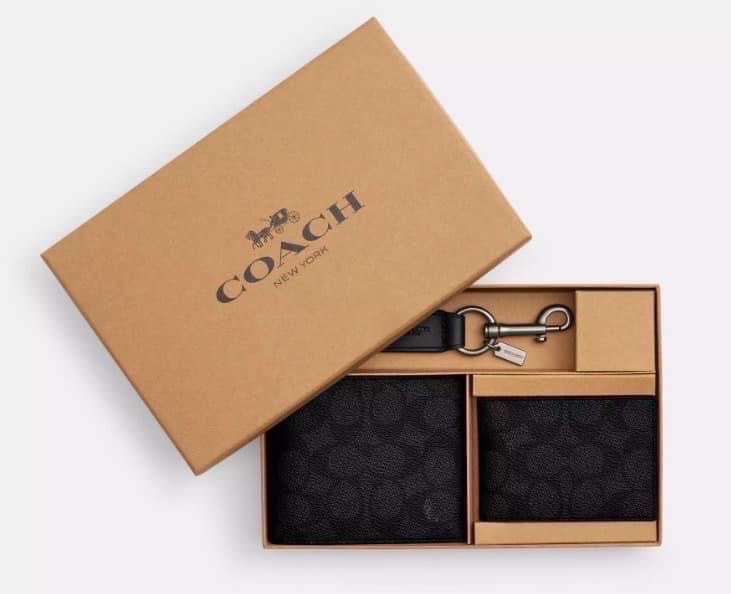 กระเป๋าสตางค์ผู้ชายcoach wallet