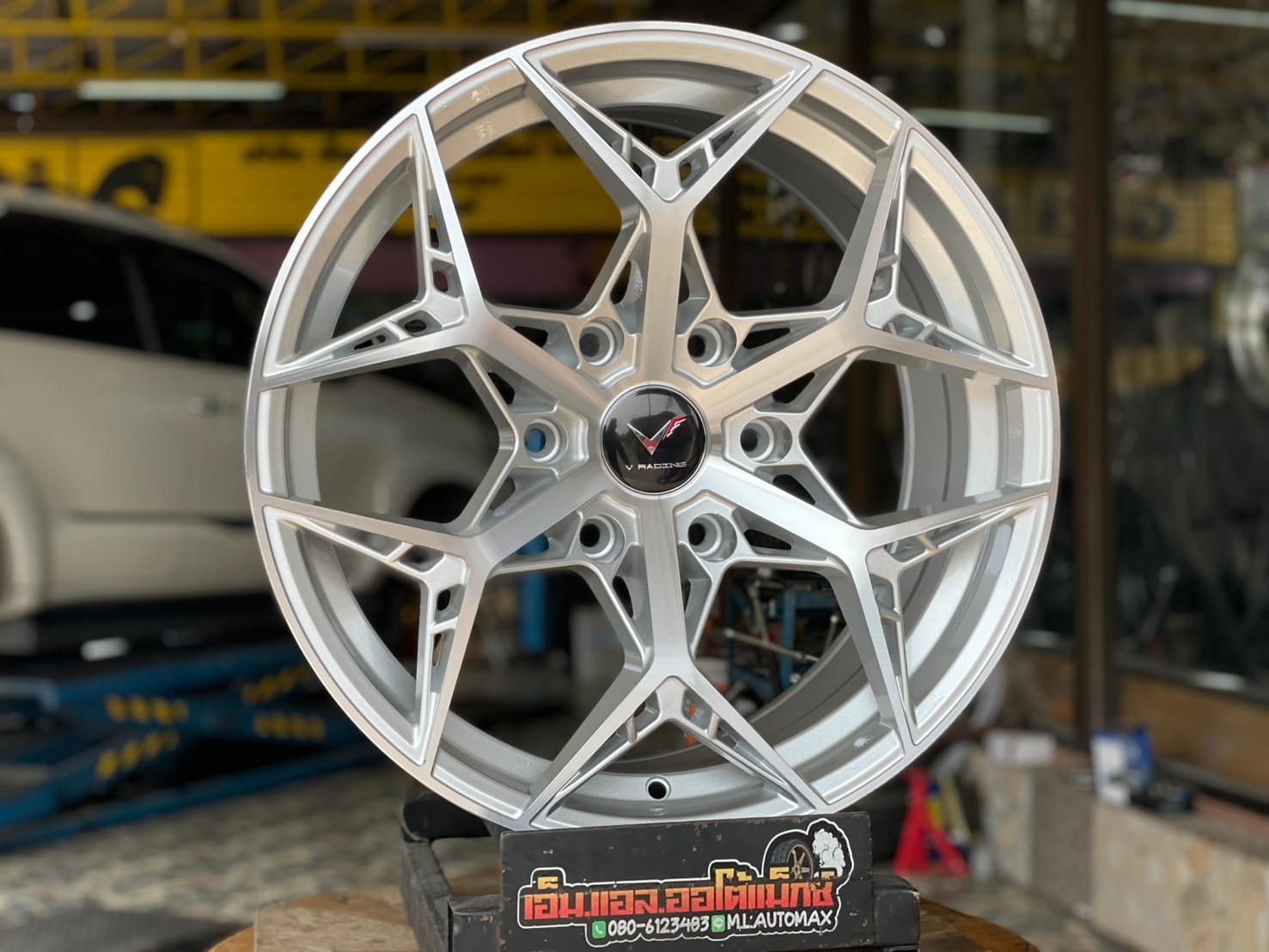 ล้อแม็กซ์ใหม่ขอบ18 #WheelPerformance Model HR-263 18x8.5 ET30 6x139.7 สีซิลเวอร์ขอบมิลลิ่งหน้าเงา ล้อมาตรฐานคุณภาพดี
