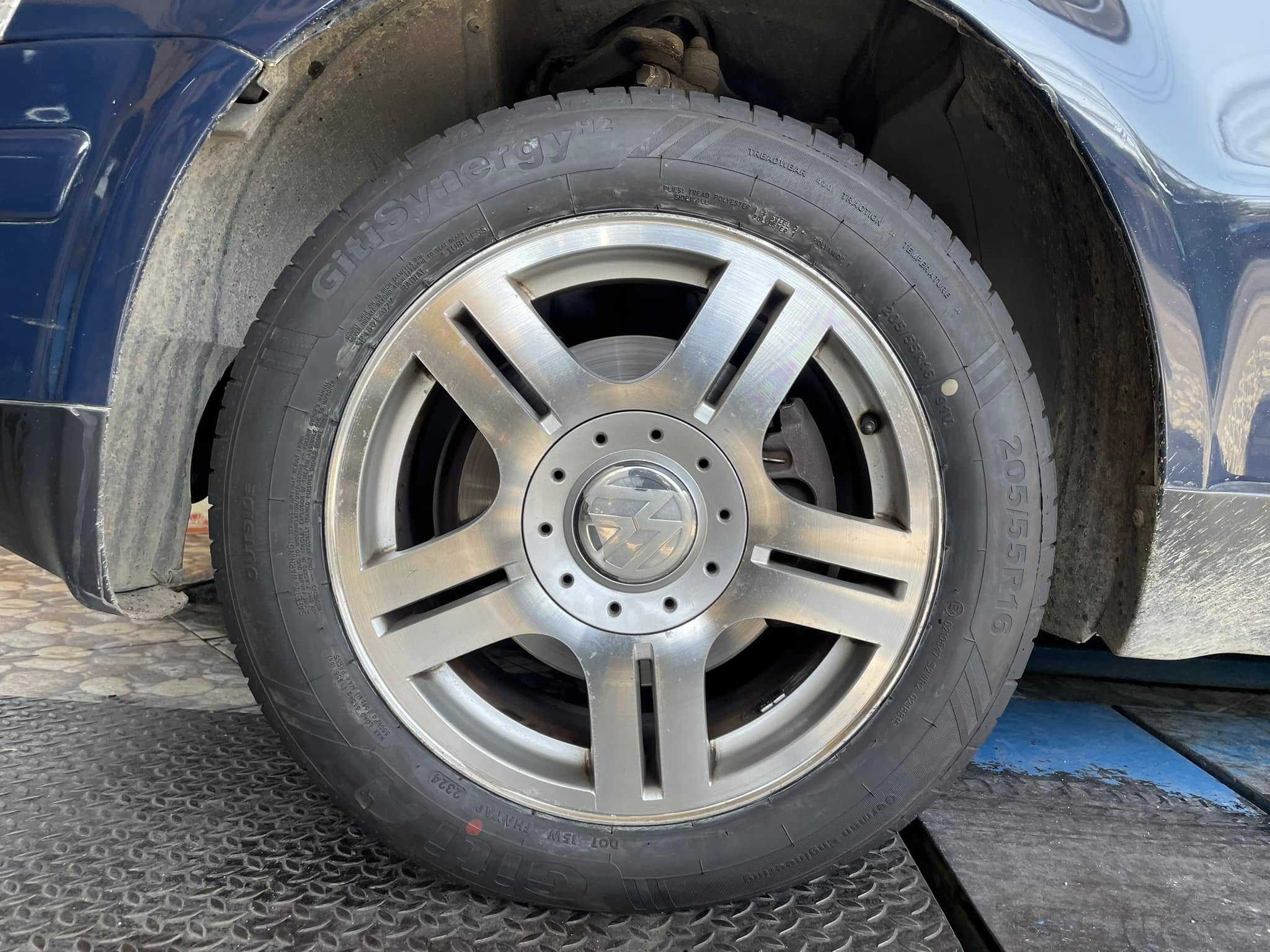 #Volkswagen_Passat🛞 เปลี่ยนยาง #GITI #SynergyH2_205/55R16