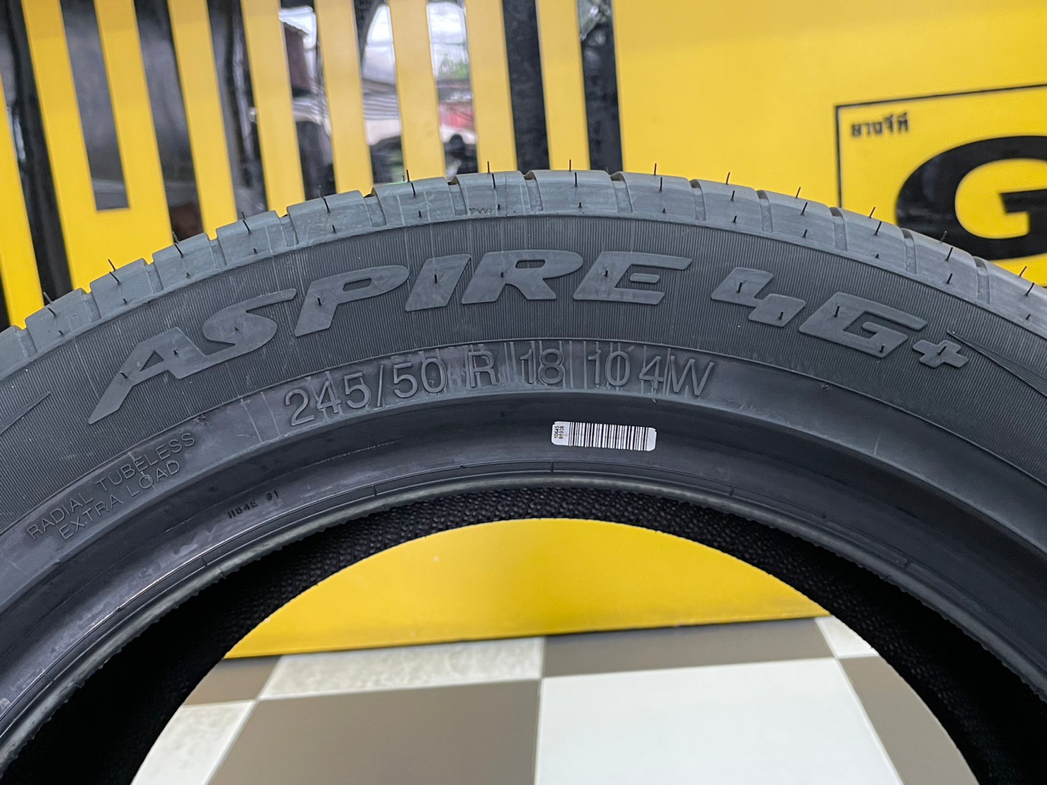 Apollo 245/50R18 Aspire4G ยางใหม่ปี2023