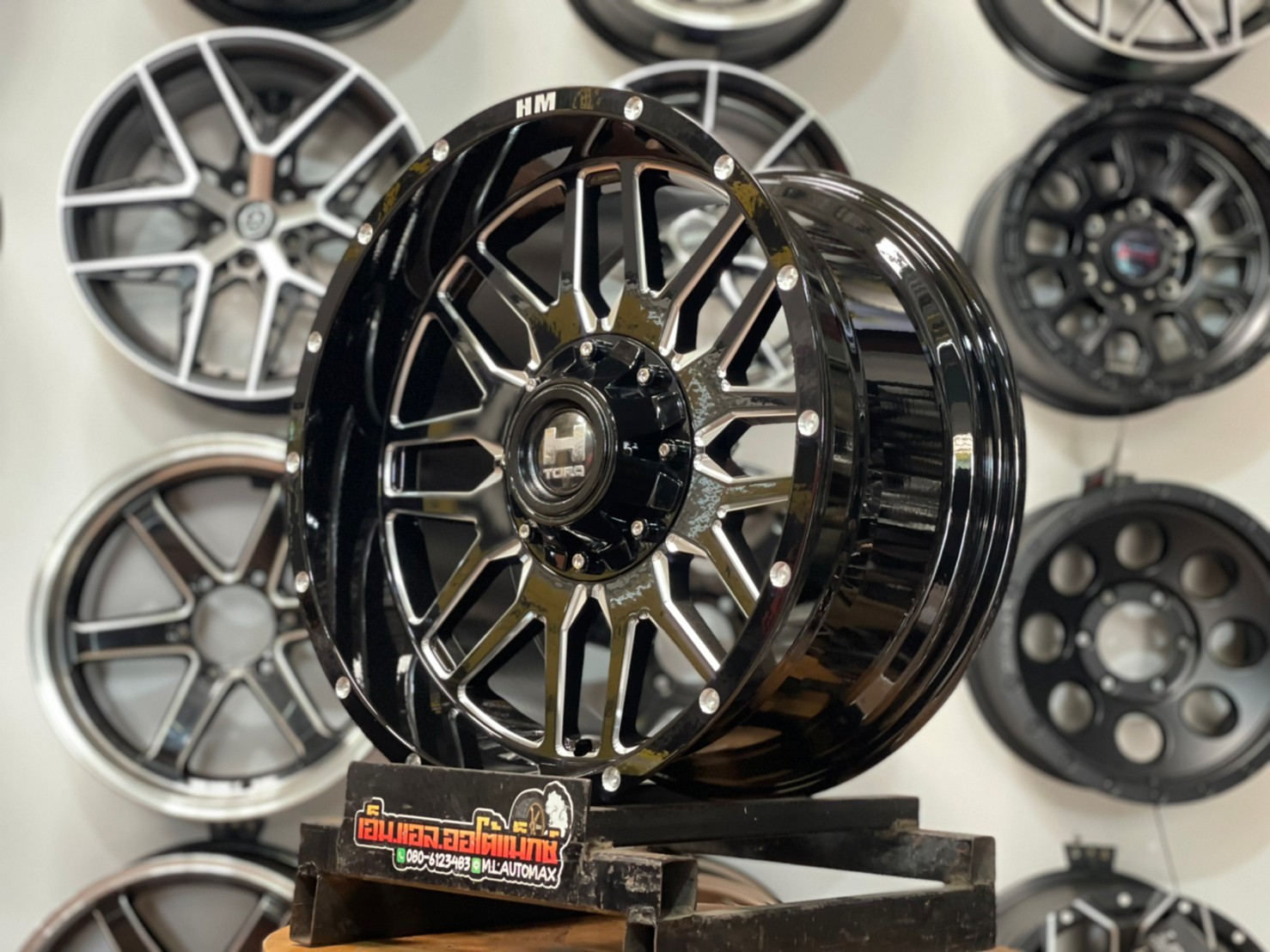 ล้อแม็กซ์ขอบ18 ออฟโรด HAMMER H02 18x9 ET0 6x139.7 สีดำขอบกลึงเลเซอร์