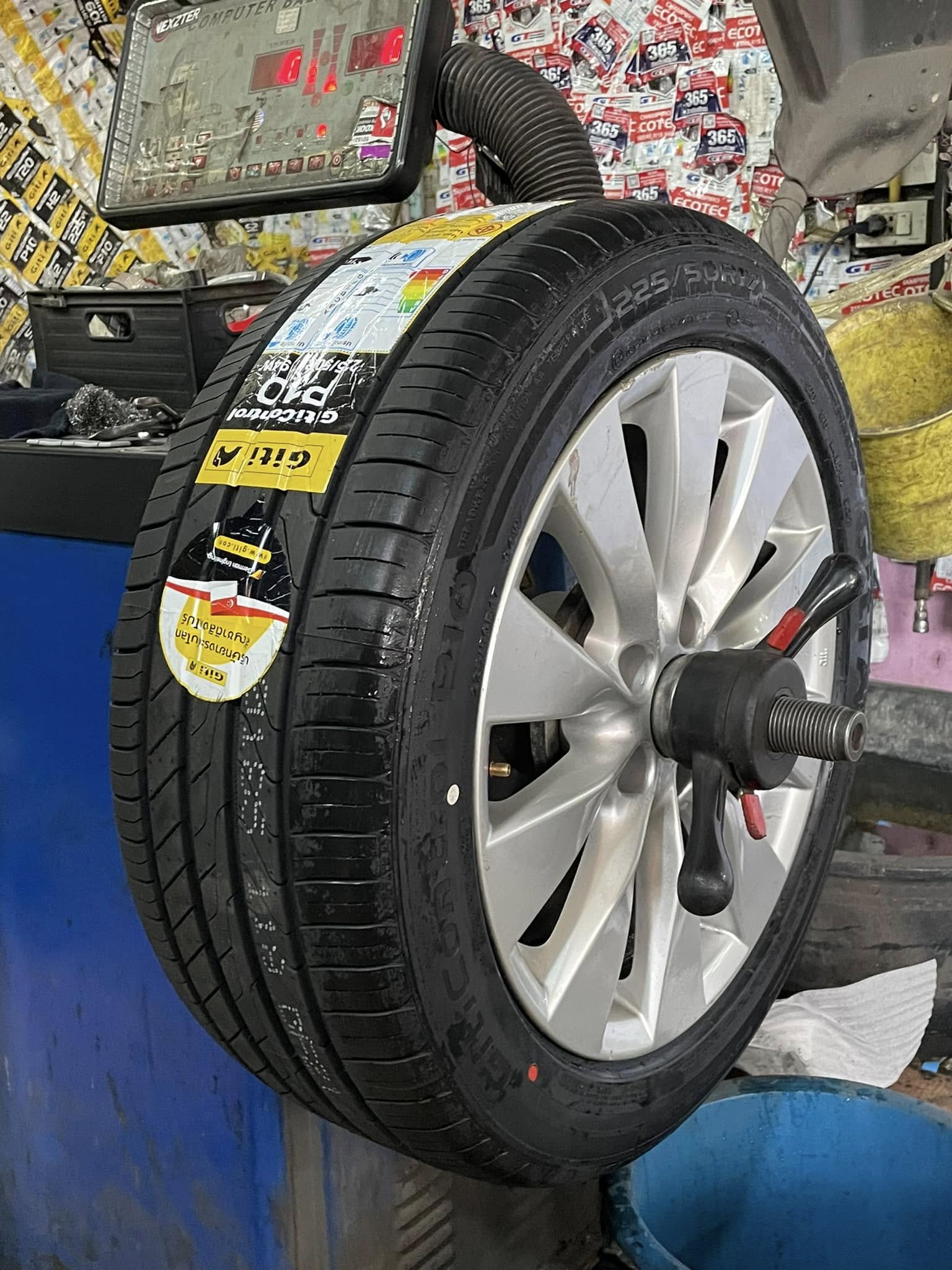 #HONDA_ACCORD🛞 เปลี่ยนยาง #GITI_CONTROL P10 225/50R17 #บริการตั้งศูนย์ล้อ❤️