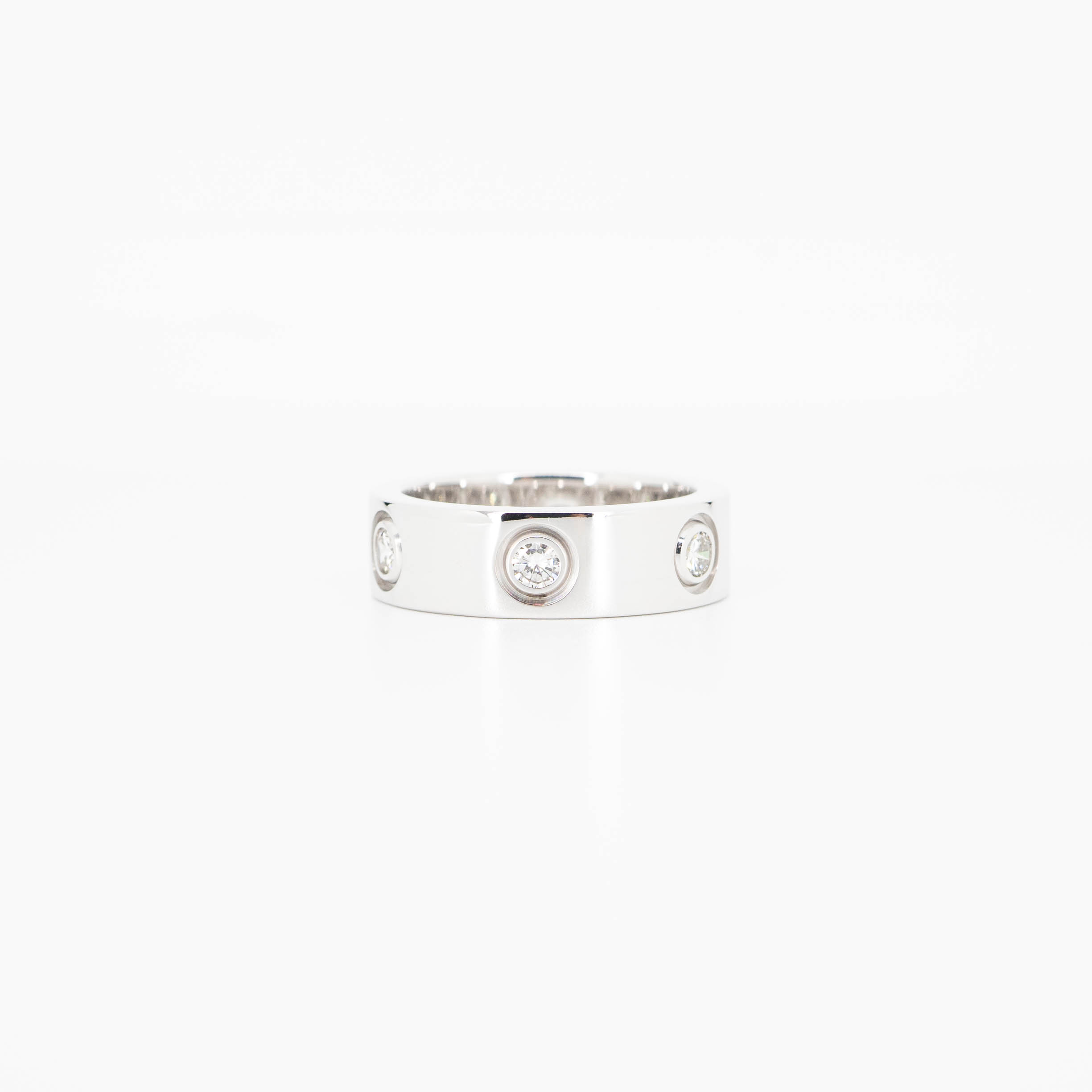 แหวน Cartier Love 6Diamonds Ring ทองขาว18K ไซส์ 47# (Used)