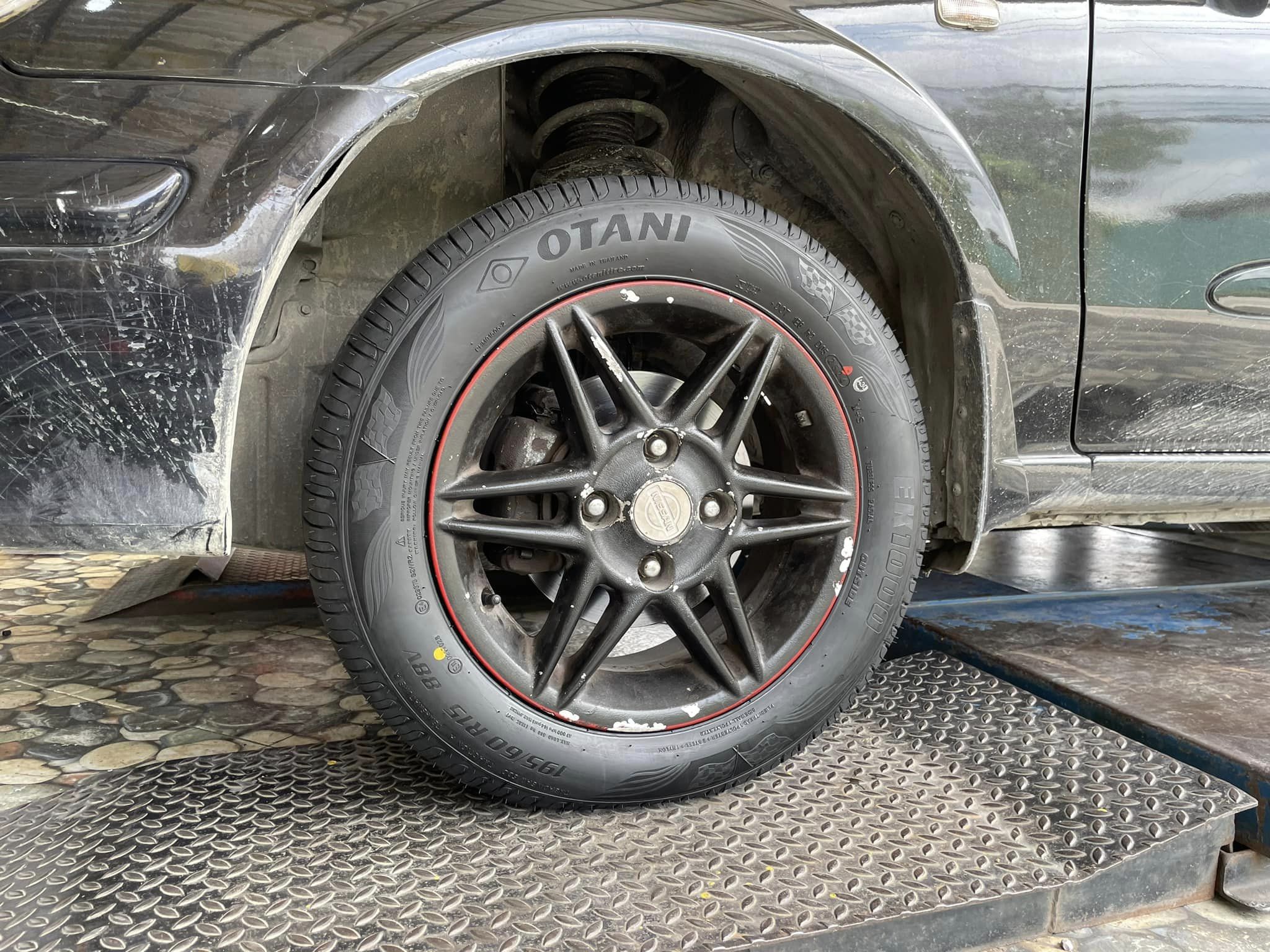 NISSAN_SUNNYเปลี่ยนยาง #OTANI #EK1000 195/60R15