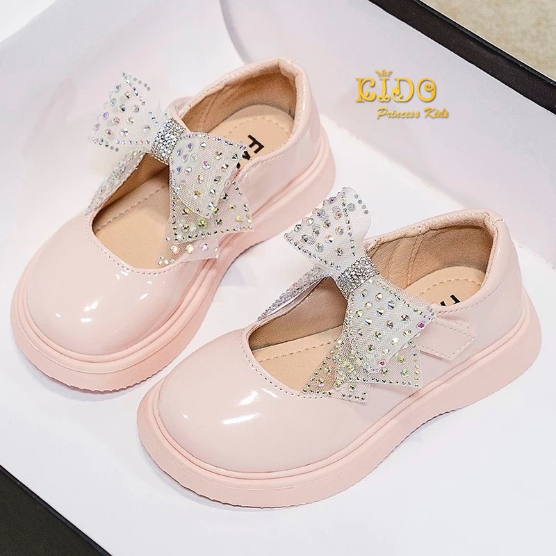 รองเท้าเด็ก*มีหน้าร้านอยู่รัชดา ลองได้ เปลี่ยนได้ *H062สีโอรส หนังแก้ว แต่งด้วยโบว์ประดับเพชรวิ้งๆ ส้นเตี้ย ใส่สวย น่ารักมากมาก