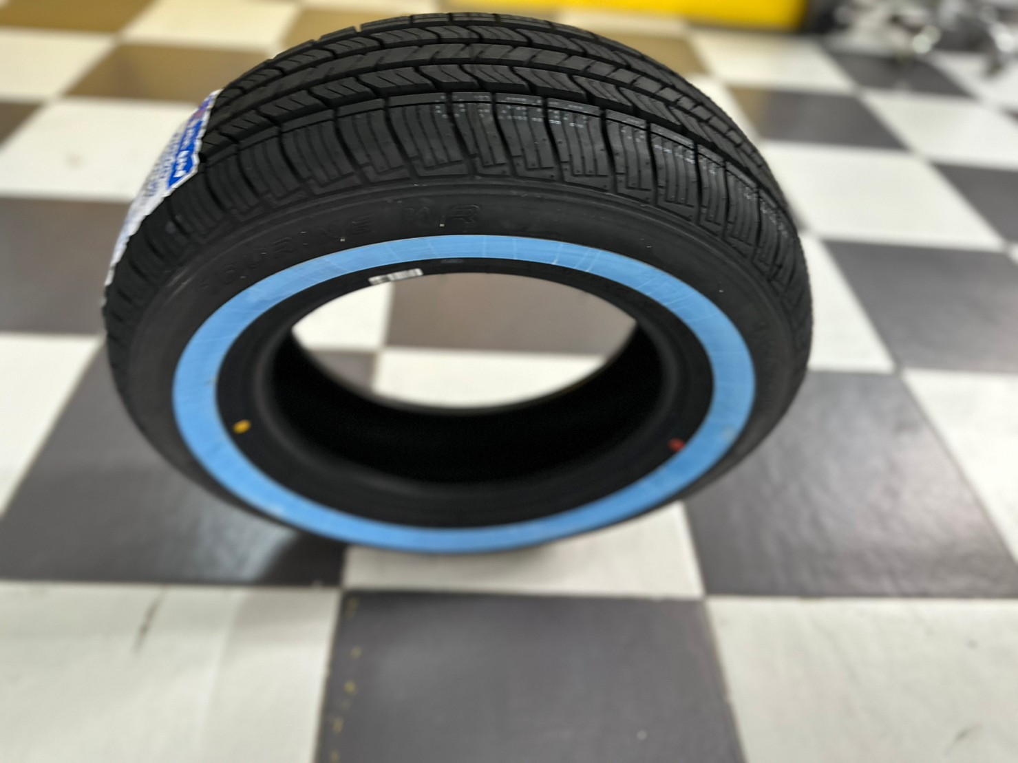 ยางขอบขาวขอบ13 ยางใหม่ SAILUN ATREZZO TOURING 175/70R13 ยางใหม่ปี2023