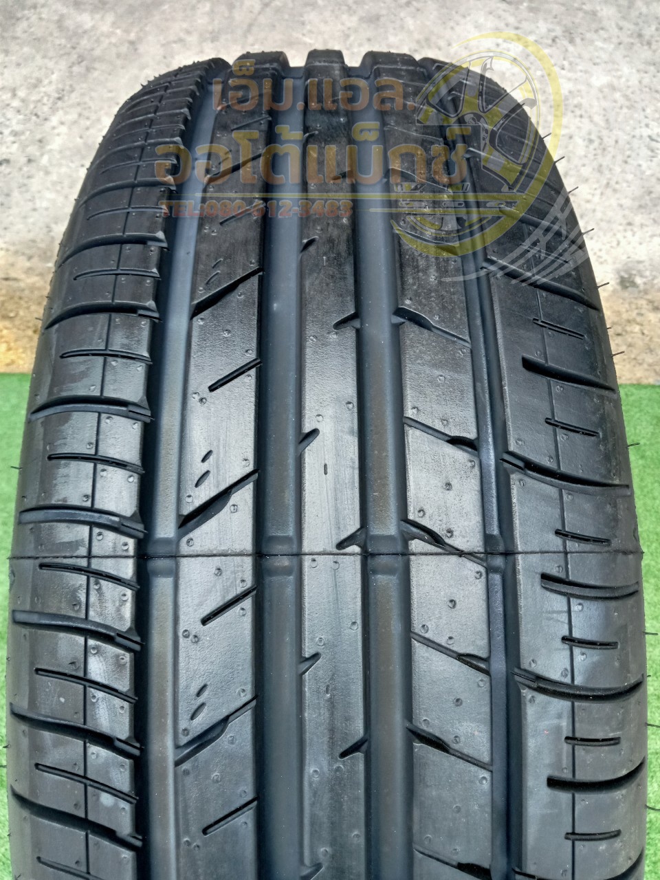 ยางใหม่ดันลอป #DUNLOP SP SPORT FM800 215/55R18 ยางใหม่ปี2024 ราคาโปรโมชั่นพิเศษเพียง 4เส้น 9,900 บาท